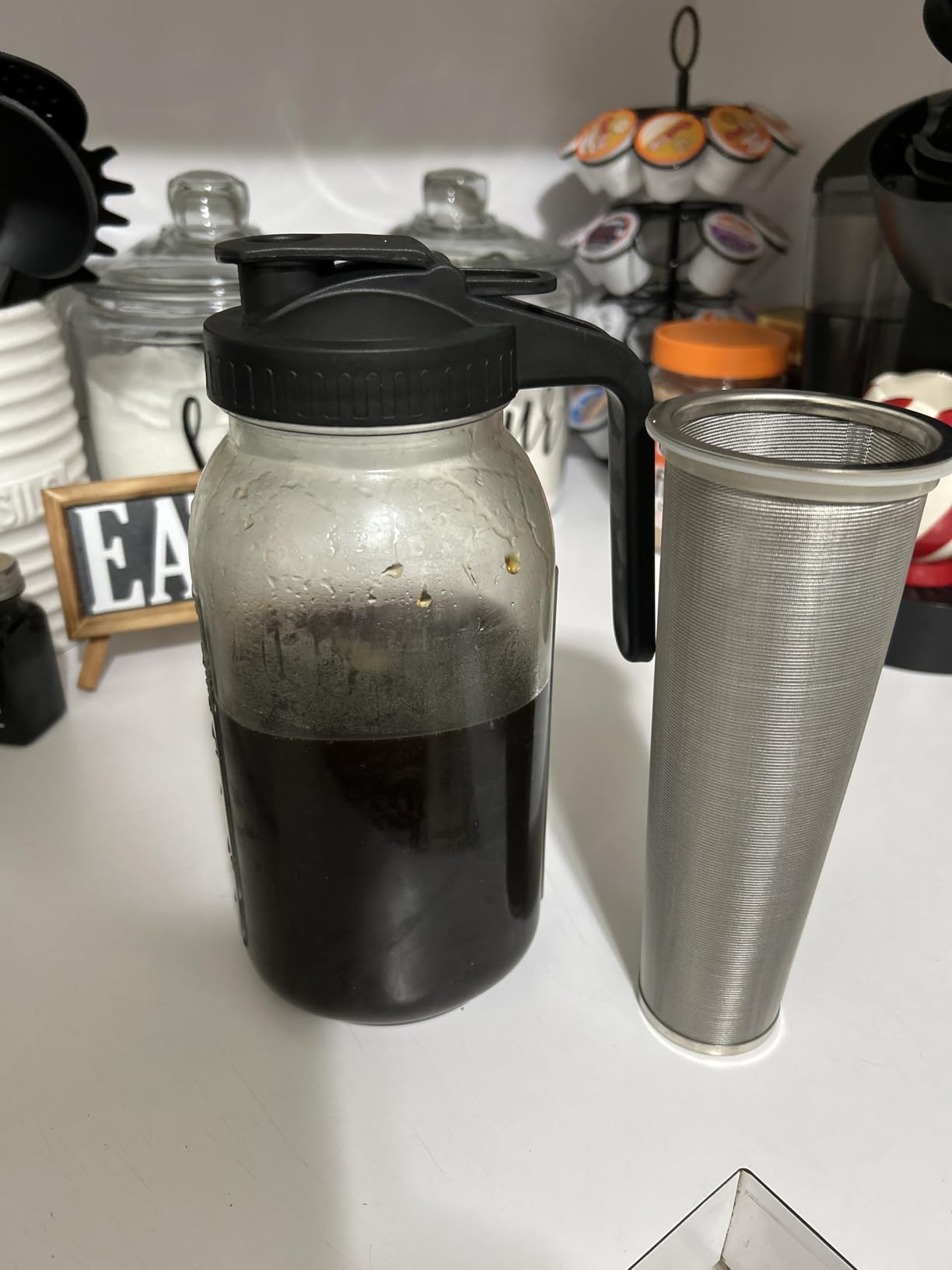 Cold Brew Coffee Maker,64 oz Mason Jar Pitcher with Stainless Steel Filter, Pour Spout Handle Lid, Heavy Duty Glass Airtight & Leak-Proof for Iced Coffee,Tea & Lemonade Customer Review Cold Brew Coffee Maker,64 oz Mason Jar Pitcher with Stainless Steel Filter, Pour Spout Handle Lid, Heavy Duty Glass Airtight & Leak-Proof for Iced Coffee,Tea & Lemonade - Customer Photo 1