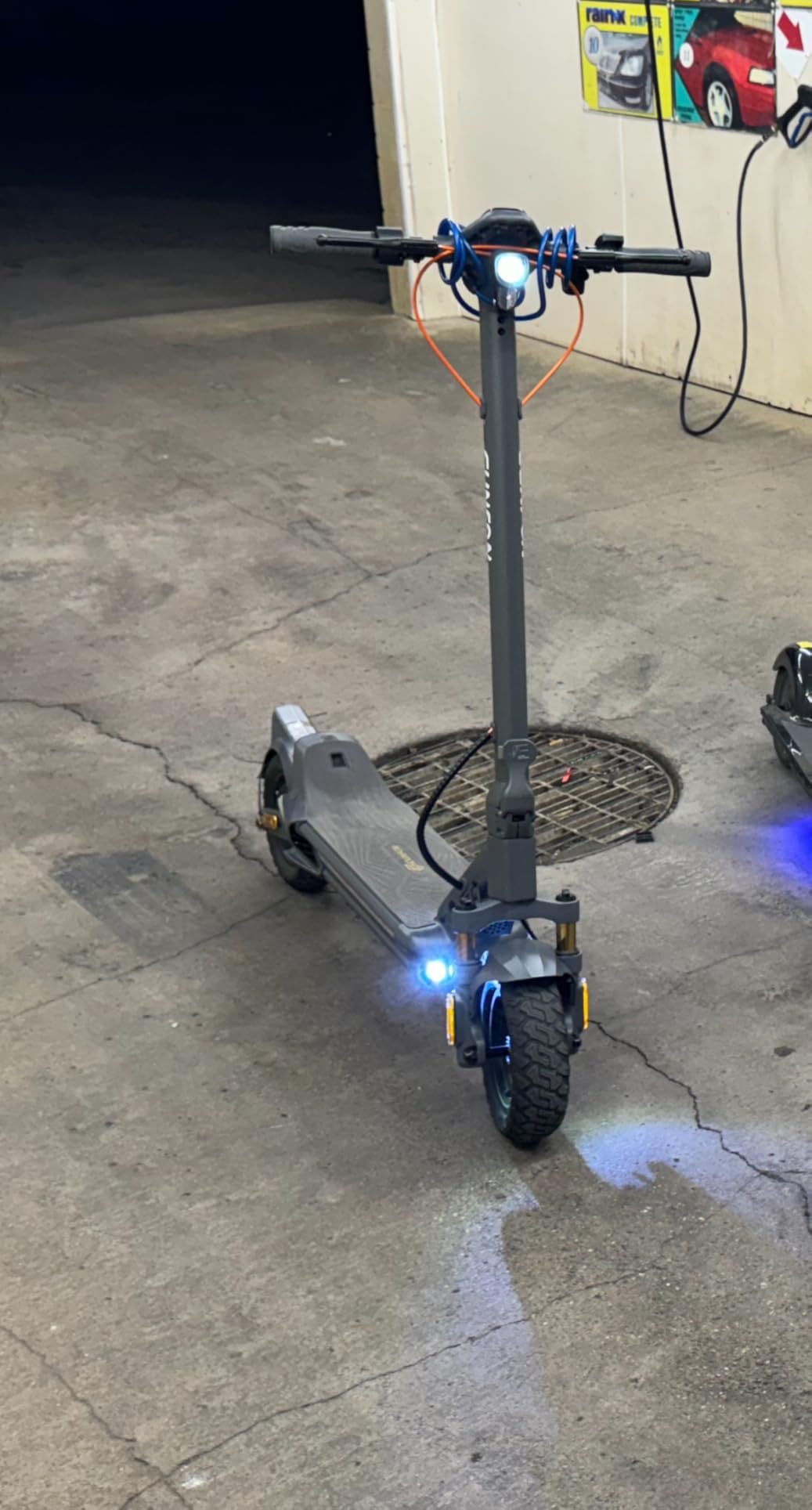 CUNFON Electric Scooter, 1200W Motor, MAX 50 Miles Long Range & 31 mph Top Speed, with 10.5