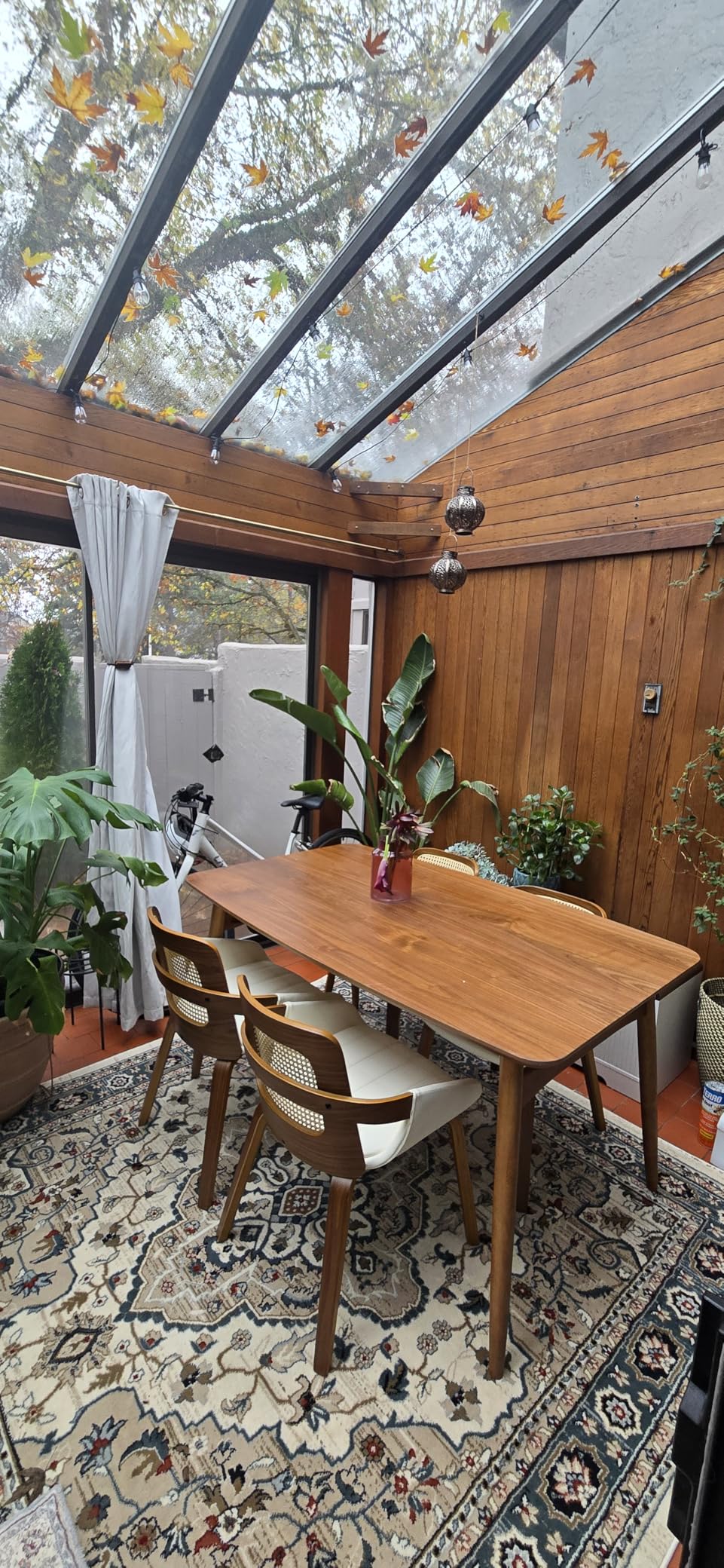 Walker Edison Mid-Century Modern Solid Wood Tapered-Leg Dining Table, 59 Inch, Walnut Customer Review Walker Edison Mid-Century Modern Solid Wood Tapered-Leg Dining Table, 59 Inch, Walnut - Customer Photo 1