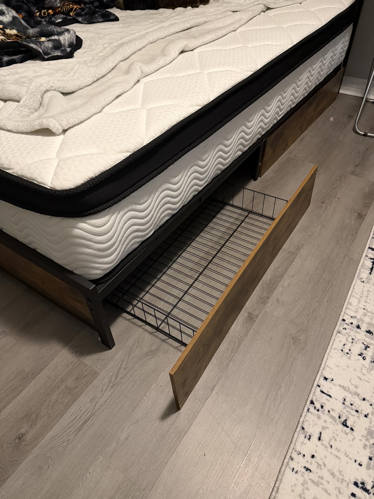 Lifezone Queen Bed Frame with 2-Tier Storage Headboard, Metal Platform Bed Frame with 4 Storage Drawers, Built in Charging Station & LED, Noise-Free/Metal Support/No Box Spring Needed, Vintage Brown Customer Review Lifezone Queen Bed Frame with 2-Tier Storage Headboard, Metal Platform Bed Frame with 4 Storage Drawers, Built in Charging Station & LED, Noise-Free/Metal Support/No Box Spring Needed, Vintage Brown - Customer Photo 2