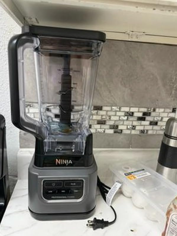 Ninja BR201AMZ Professional Blender 2.0, 1200 Watts, Auto-iQ Program, Total Crushing Blades, 72-oz. Pitcher, 4 Manual Speeds for Smoothies, Shakes, and Frozen Drinks, Dishwasher-Safe Parts, Dark Grey Customer Review Ninja BR201AMZ Professional Blender 2.0, 1200 Watts, Auto-iQ Program, Total Crushing Blades, 72-oz. Pitcher, 4 Manual Speeds for Smoothies, Shakes, and Frozen Drinks, Dishwasher-Safe Parts, Dark Grey - Customer Photo 2