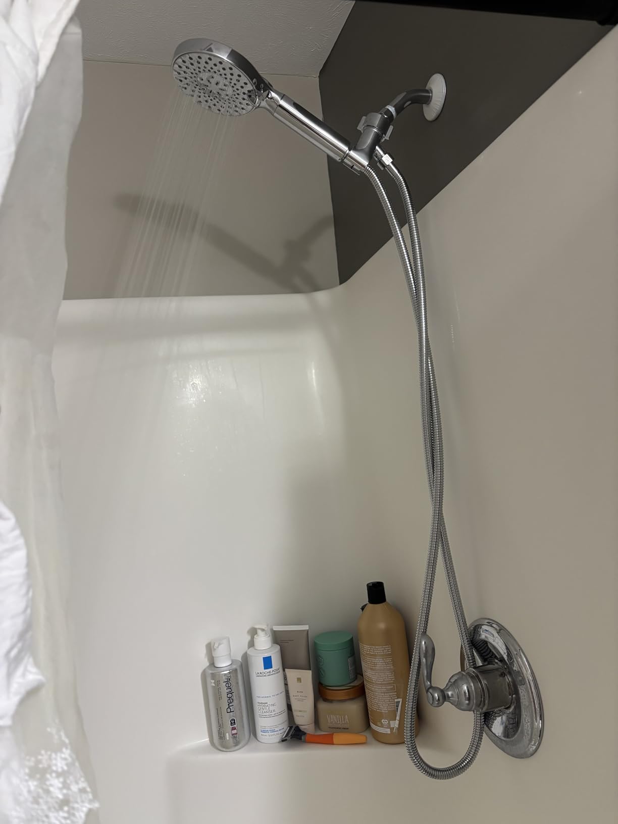 SR SUN RISE Filtered Shower Head with Handheld High Pressure 9 Spray Mode Showerhead Detachable Shower Head Water Softener Filters Beads for Hard Water Remove Chlorine 1 Filter Chrome Customer Review SR SUN RISE Filtered Shower Head with Handheld High Pressure 9 Spray Mode Showerhead Detachable Shower Head Water Softener Filters Beads for Hard Water Remove Chlorine 1 Filter Chrome - Customer Photo 2
