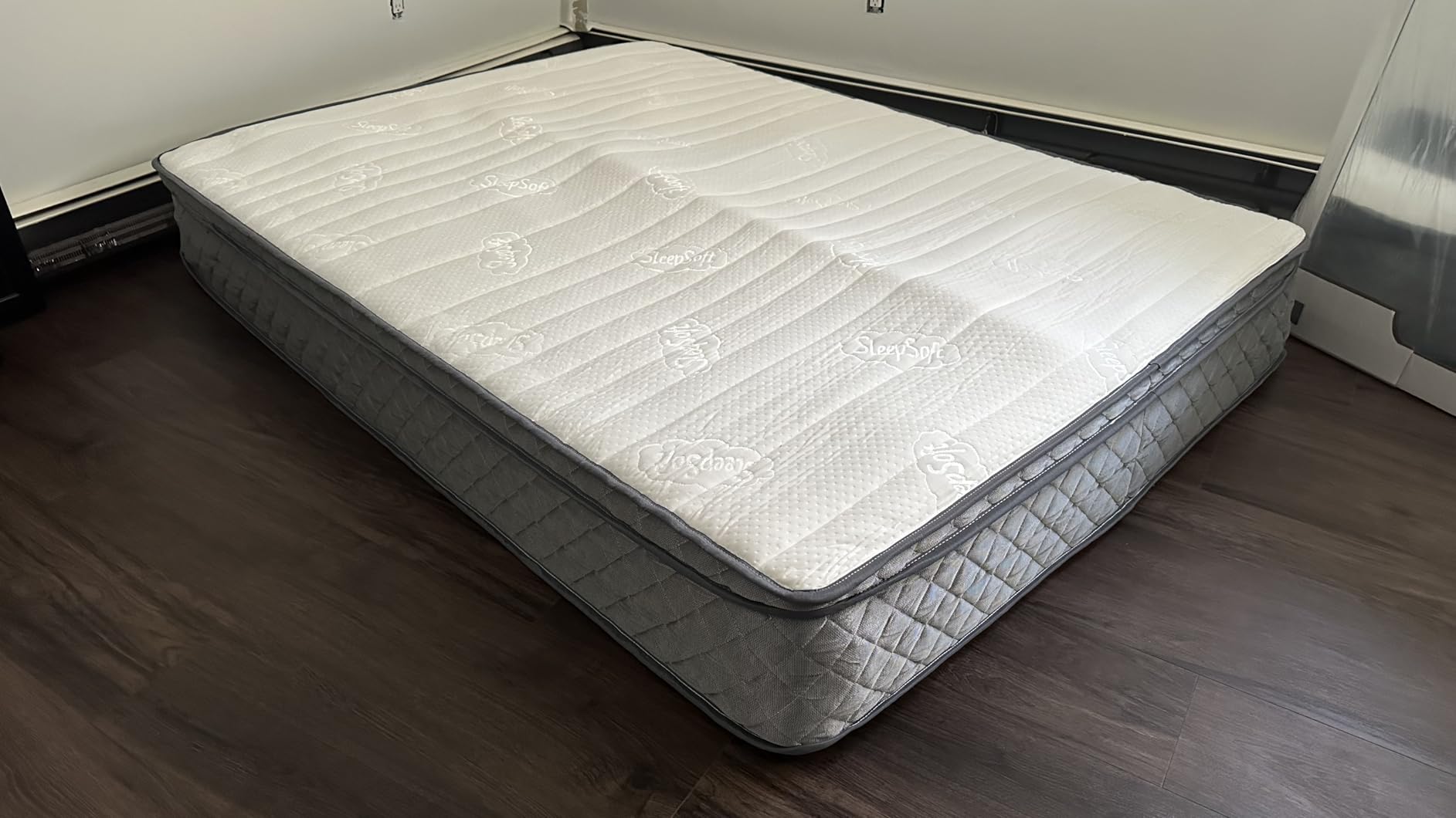 PurrJoys Firm Full Mattress,10 Inch Hybrid Full Mattress in a Box with Gel Memory Foam, Pocket Innerspring, Pressure Relief, Motion Isolation, Non-Fiberglass - Customer Photo 4