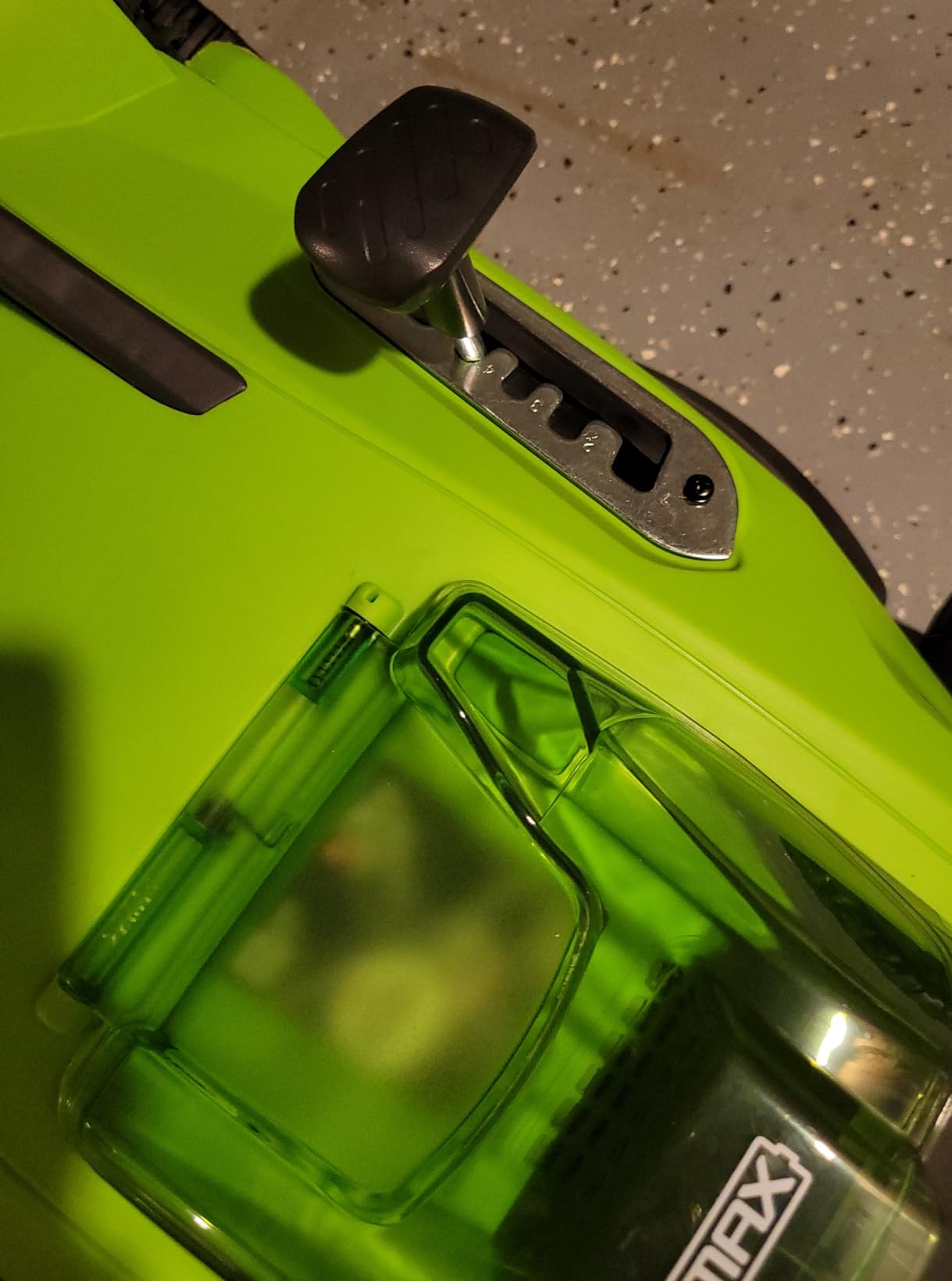 Greenworks 40V 21