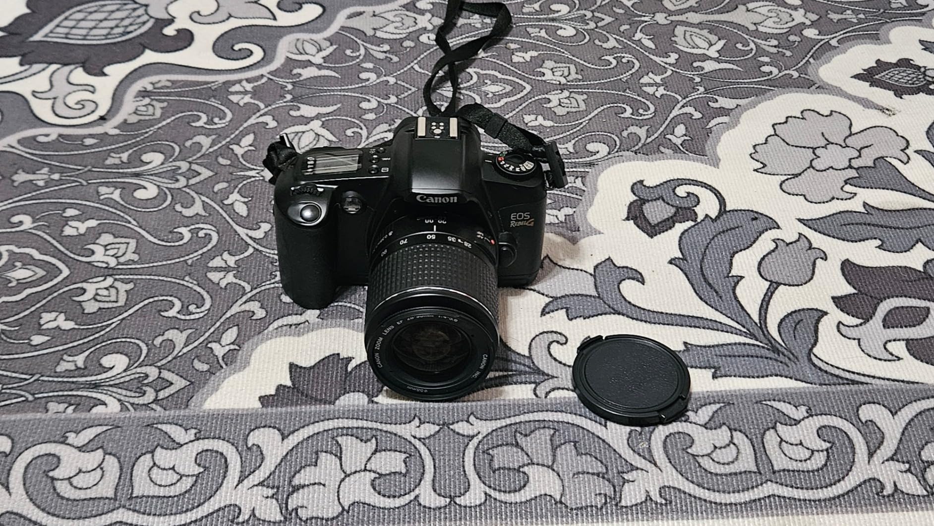 Canon EOS Rebel G 35MM SLR Film SLR Camera Kit with Auto Focusing AF Zoom Lens. Uses Canon EF Mount Lenses (Renewed) Customer Review Canon EOS Rebel G 35MM SLR Film SLR Camera Kit with Auto Focusing AF Zoom Lens. Uses Canon EF Mount Lenses (Renewed) - Customer Photo 1
