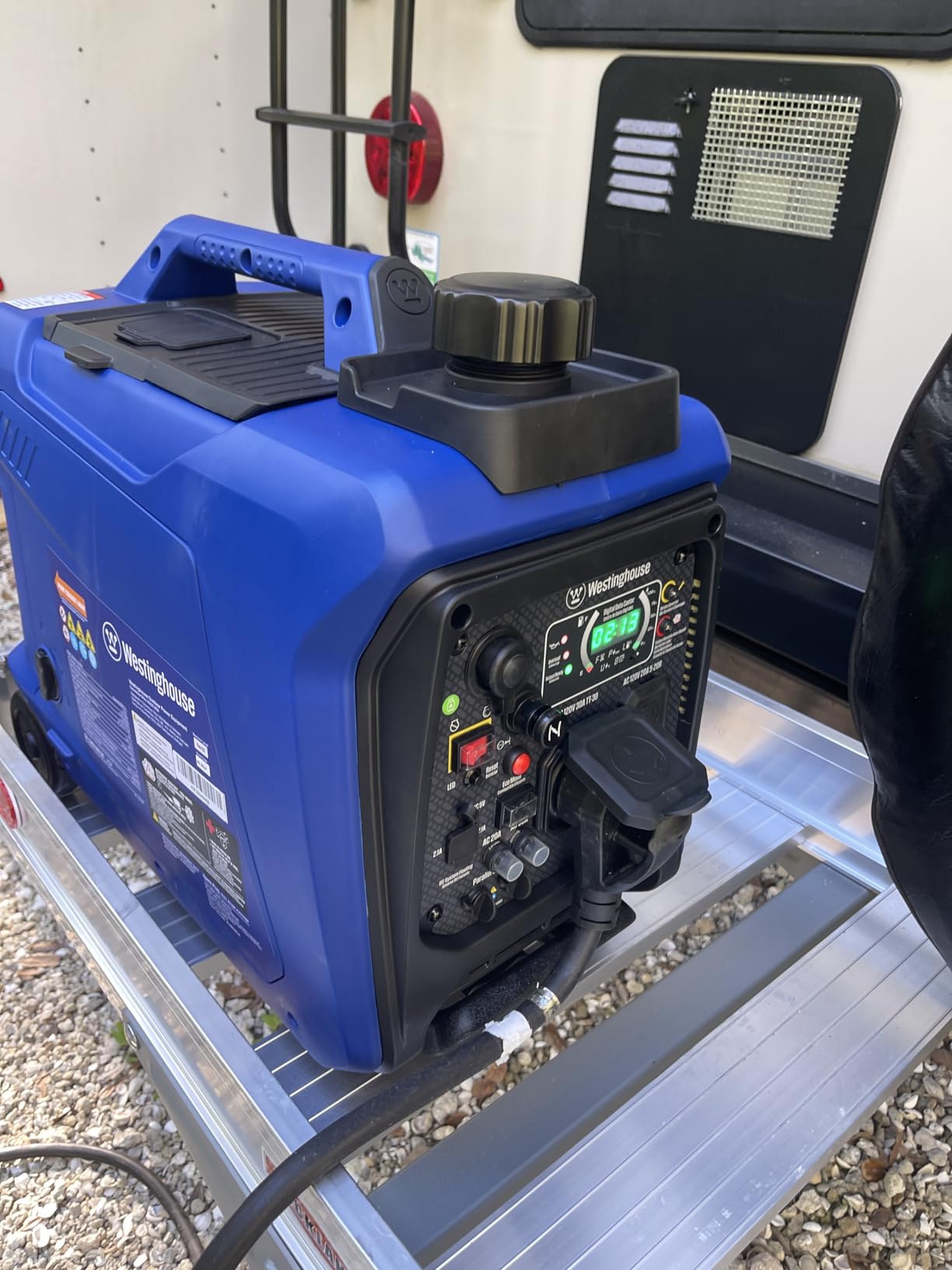Westinghouse 4000 Peak Watt Super Quiet Dual Fuel Portable Inverter Generator, Remote Electric Start, Gas & Propane Powered, RV Ready, CO Sensor, Parallel Capable Customer Review Westinghouse 4000 Peak Watt Super Quiet Dual Fuel Portable Inverter Generator, Remote Electric Start, Gas & Propane Powered, RV Ready, CO Sensor, Parallel Capable - Customer Photo 4