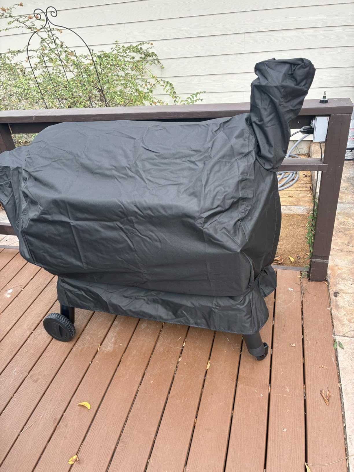 Pellet Grill Cover for Traeger Pro 34/780 Series,1000D Heavy Duty Rip-Proof Material Smoker Cover,Waterproof UV and Fade Resistant Grill Cover with Straps & Zippers for Traeger Texas 34,Z Grills 700 customer photo 1