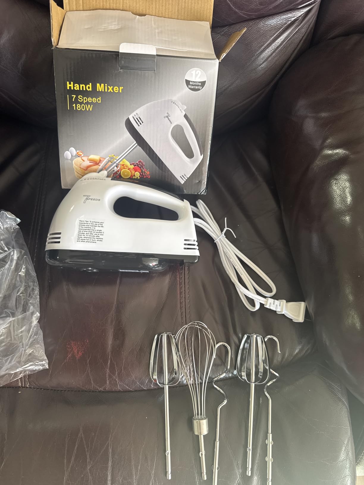 Showvigor Electric Hand mixer - 7 Adjustable Speed 180W Handheld Mixer Electric Whisk with 5 Stainless Steel Accessories, Turbo Boost/Self-Control Speed + Eject Button Food Beater for Cakes Eggs Customer Review Showvigor Electric Hand mixer - 7 Adjustable Speed 180W Handheld Mixer Electric Whisk with 5 Stainless Steel Accessories, Turbo Boost/Self-Control Speed + Eject Button Food Beater for Cakes Eggs - Customer Photo 1