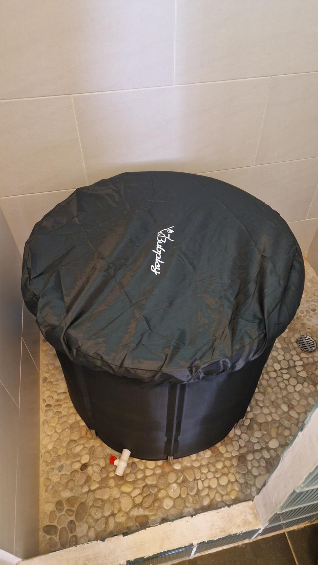 Ice Bath Cold Plunge Tub with Cover for Indoor Outdoor for Recovery, Cold Water Therapy, Athletes & Adults -105 Gallons, Black, XL customer photo 2