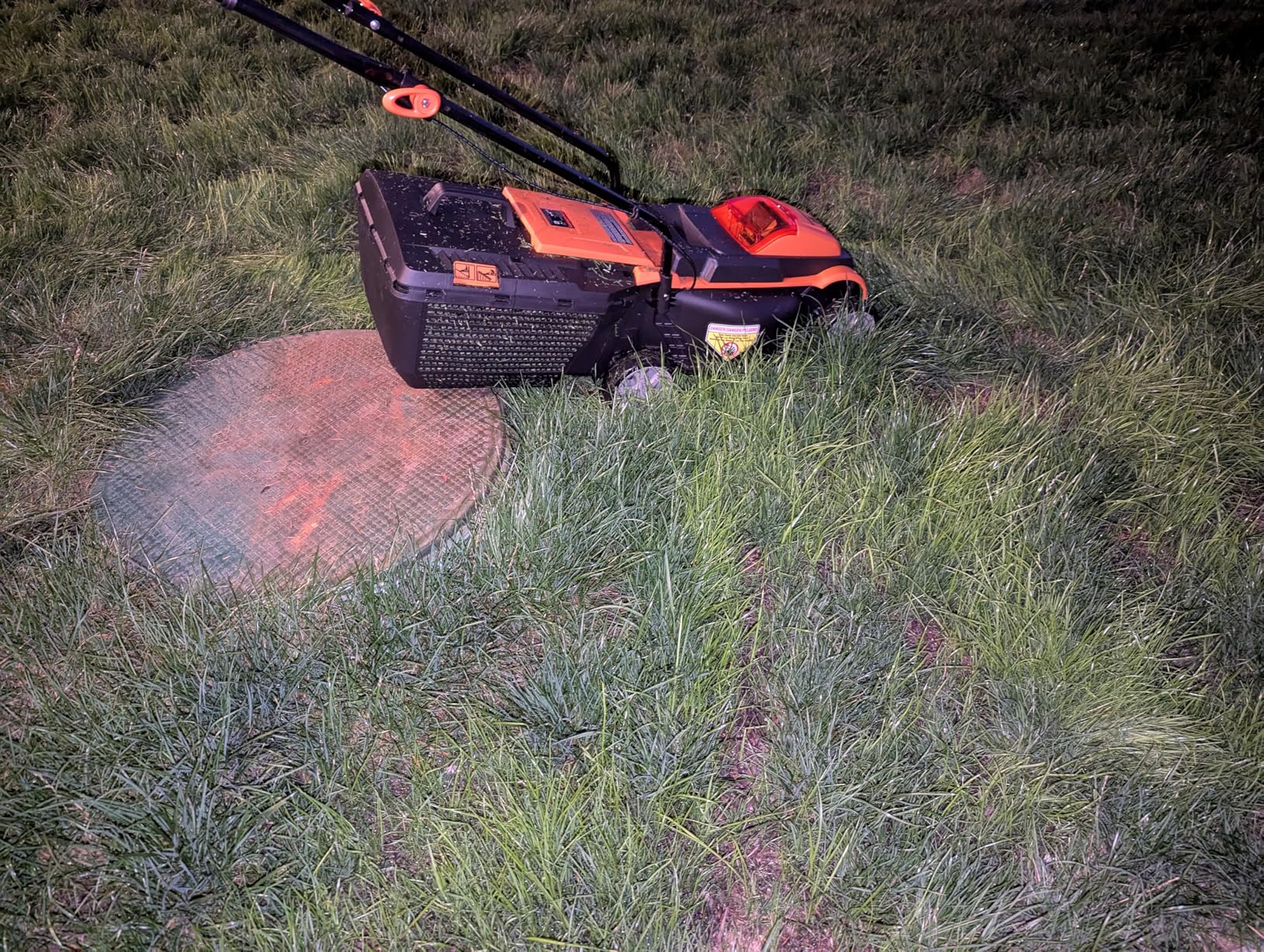 LawnMaster 48V MAX 19-inch Brushless Cordless Lawn Mower, CLMF4819X customer photo 2