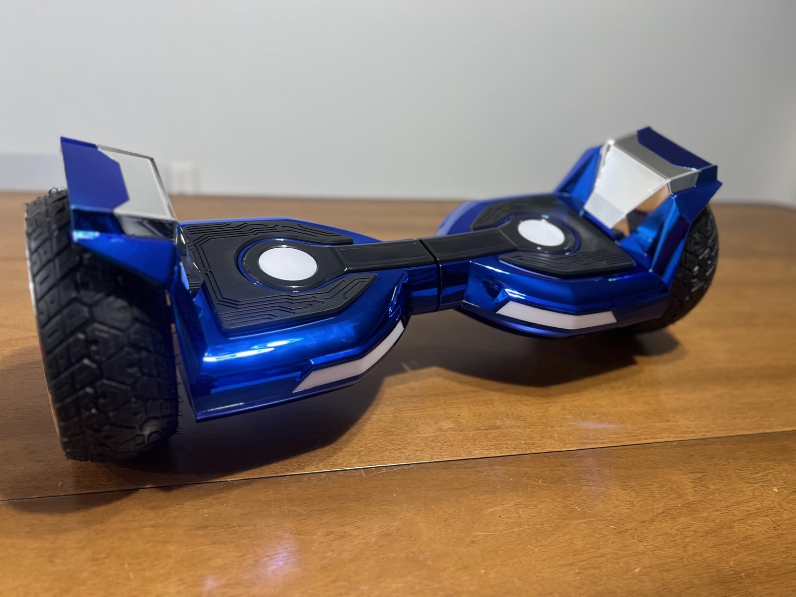 EMAXUSA, 8.5