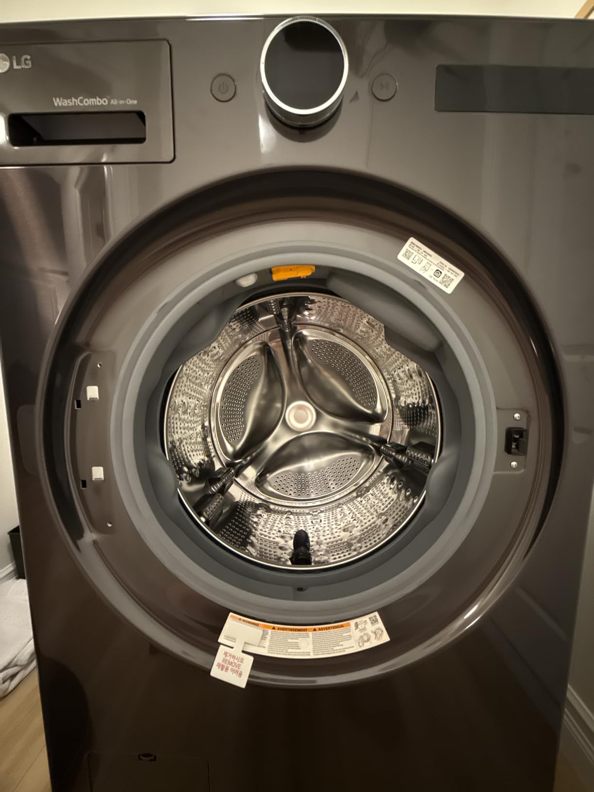 LG 5.0 cu. ft. Mega Capacity Smart Front Load Electric All-in-One Washer Dryer Combo with TurboWash360 WiFi in Black Steel Customer Review LG 5.0 cu. ft. Mega Capacity Smart Front Load Electric All-in-One Washer Dryer Combo with TurboWash360 WiFi in Black Steel - Customer Photo 2