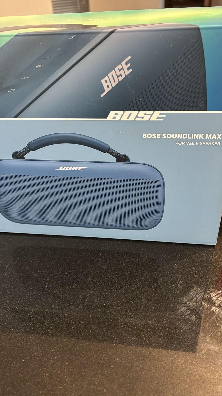 Bose SoundLink Max Bluetooth Speaker - Portable Wireless Party Speaker, IP67 Waterproof, Rope Handle, Up to 20 Hours of Playtime, USB-C, Built-in 3.5mm AUX Input, Black customer photo 1