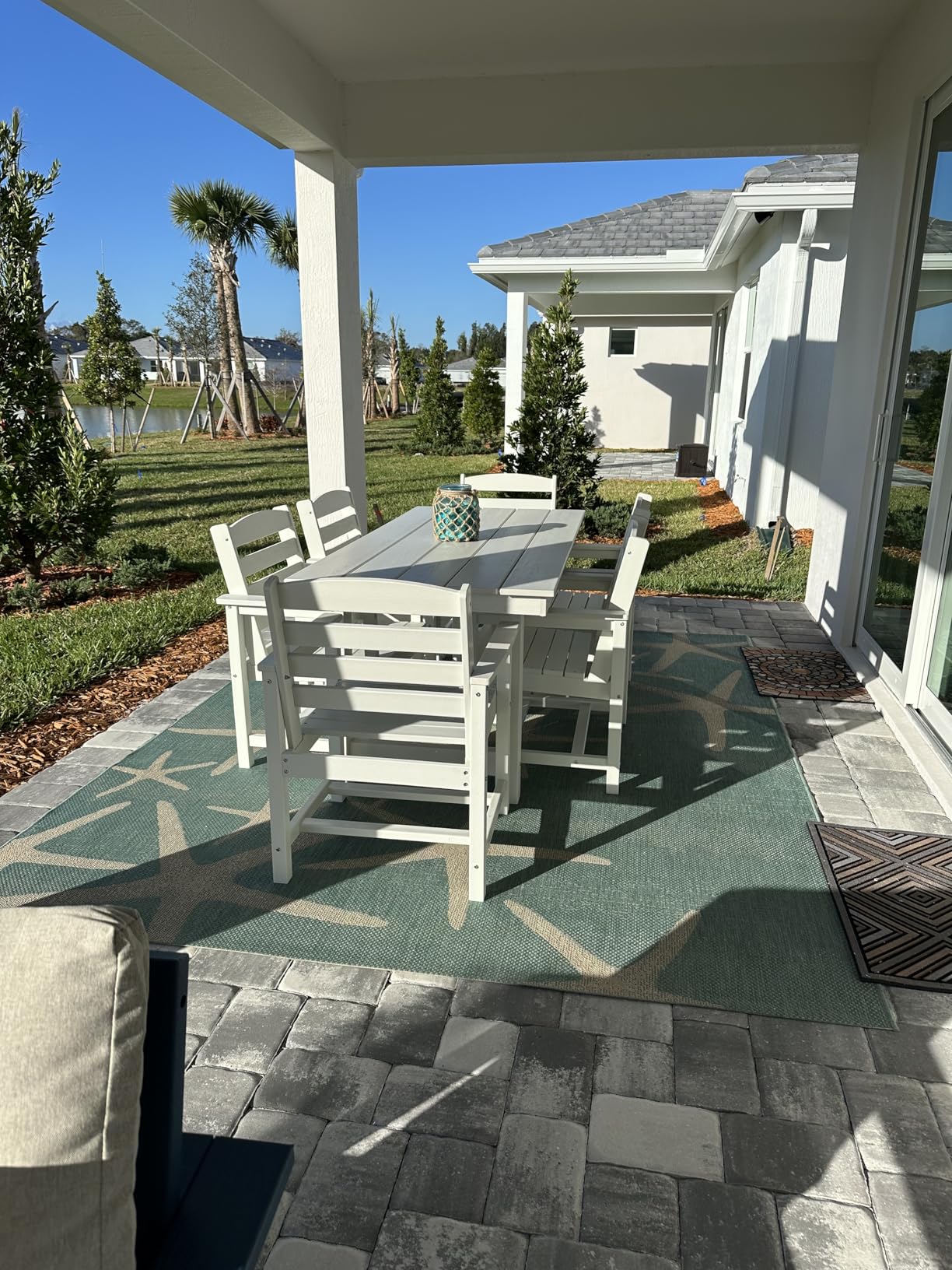 SERWALL Outdoor HDPE Dining Table Set, 7-Piece Outdoor Dining Table Sets with Umbrella Hole Cut-Out Table and 6 Chairs, Gray Customer Review SERWALL Outdoor HDPE Dining Table Set, 7-Piece Outdoor Dining Table Sets with Umbrella Hole Cut-Out Table and 6 Chairs, Gray - Customer Photo 2
