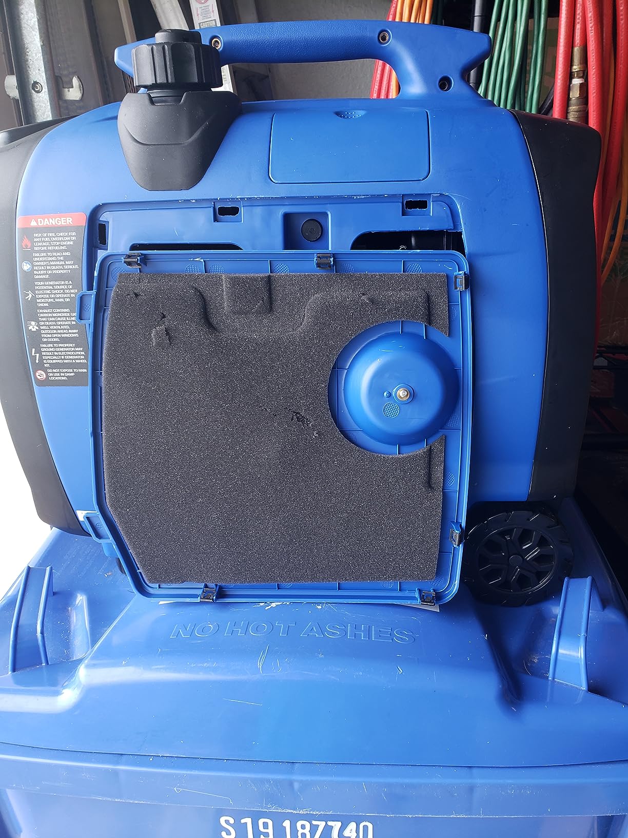 DuroMax XP11000iH 11,000-Watt Dual Fuel Portable Digital Inverter Generator - Gas & Propane, Remote Electric Start, Transfer Switch Ready, RV & Emergency Ready - Customer Photo 1