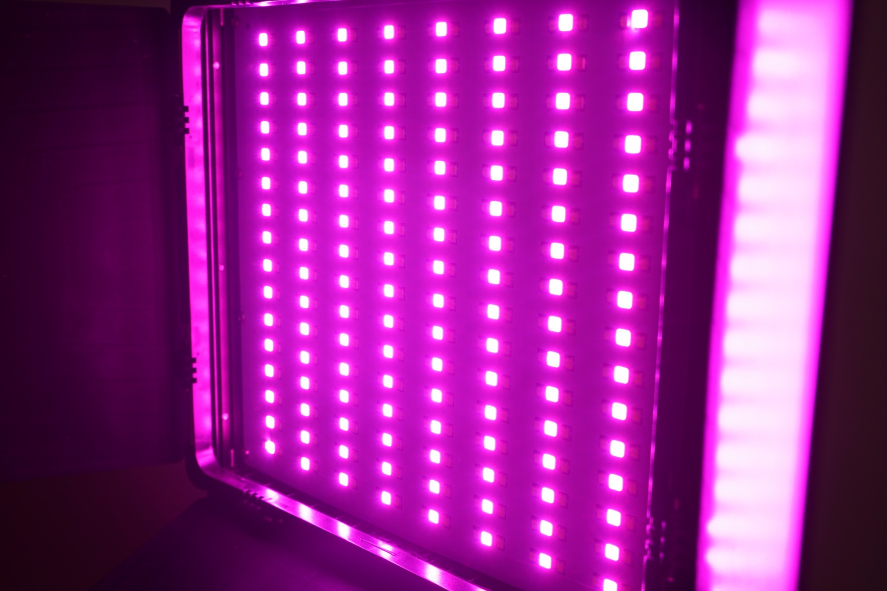 GVM 1500D RGB LED Video Light with Softbox, 75W Video Lighting Kit with Bluetooth Control, 3 Packs Led Panel Light for Photography, YouTube Studio, Broadcasting, 18 Kinds Lighting Scene - Customer Photo 1