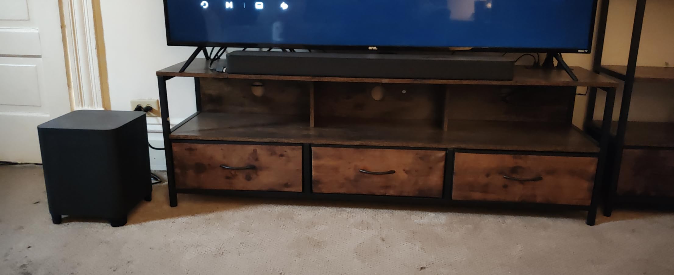 Amazon Fire TV Soundbar Plus with subwoofer and surround sound speakers (newest model), 5.1 channel, Dolby Atmos, clear dialogue customer photo 1