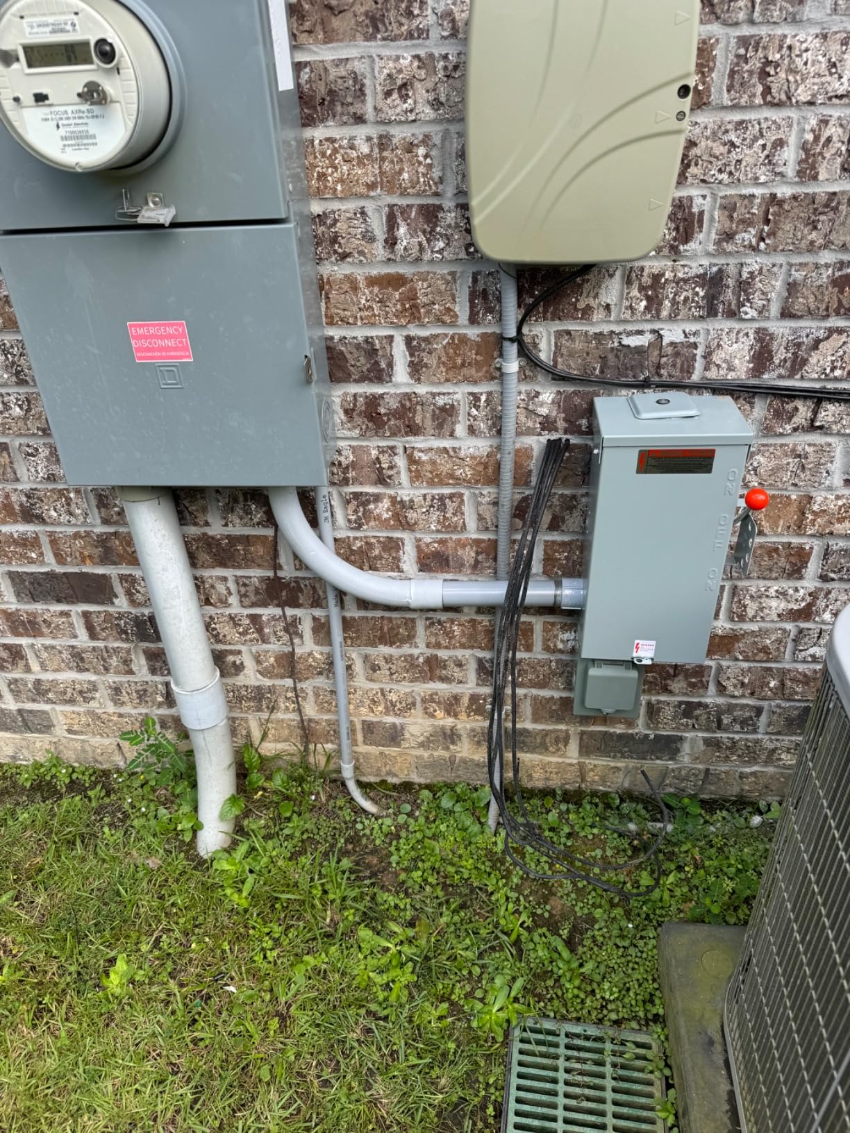 100A Generator Transfer Switch,24000W General-Duty Double-Throw Safety Switch,120/240-Volt Transfer Switches,Stronger Stability Manual Transfer Switches,NEMA 3R Standards for Outdoor and Indoor Customer Review 100A Generator Transfer Switch,24000W General-Duty Double-Throw Safety Switch,120/240-Volt Transfer Switches,Stronger Stability Manual Transfer Switches,NEMA 3R Standards for Outdoor and Indoor - Customer Photo 1