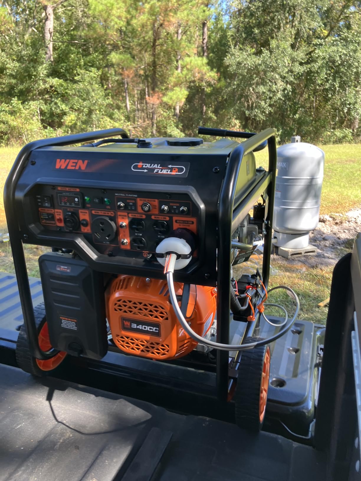 WEN 5,600-Watt Dual Fuel Portable Generator with Wheel Kit, Electric Start, and CO Watchdog (DF5600X) Customer Review WEN 5,600-Watt Dual Fuel Portable Generator with Wheel Kit, Electric Start, and CO Watchdog (DF5600X) - Customer Photo 2