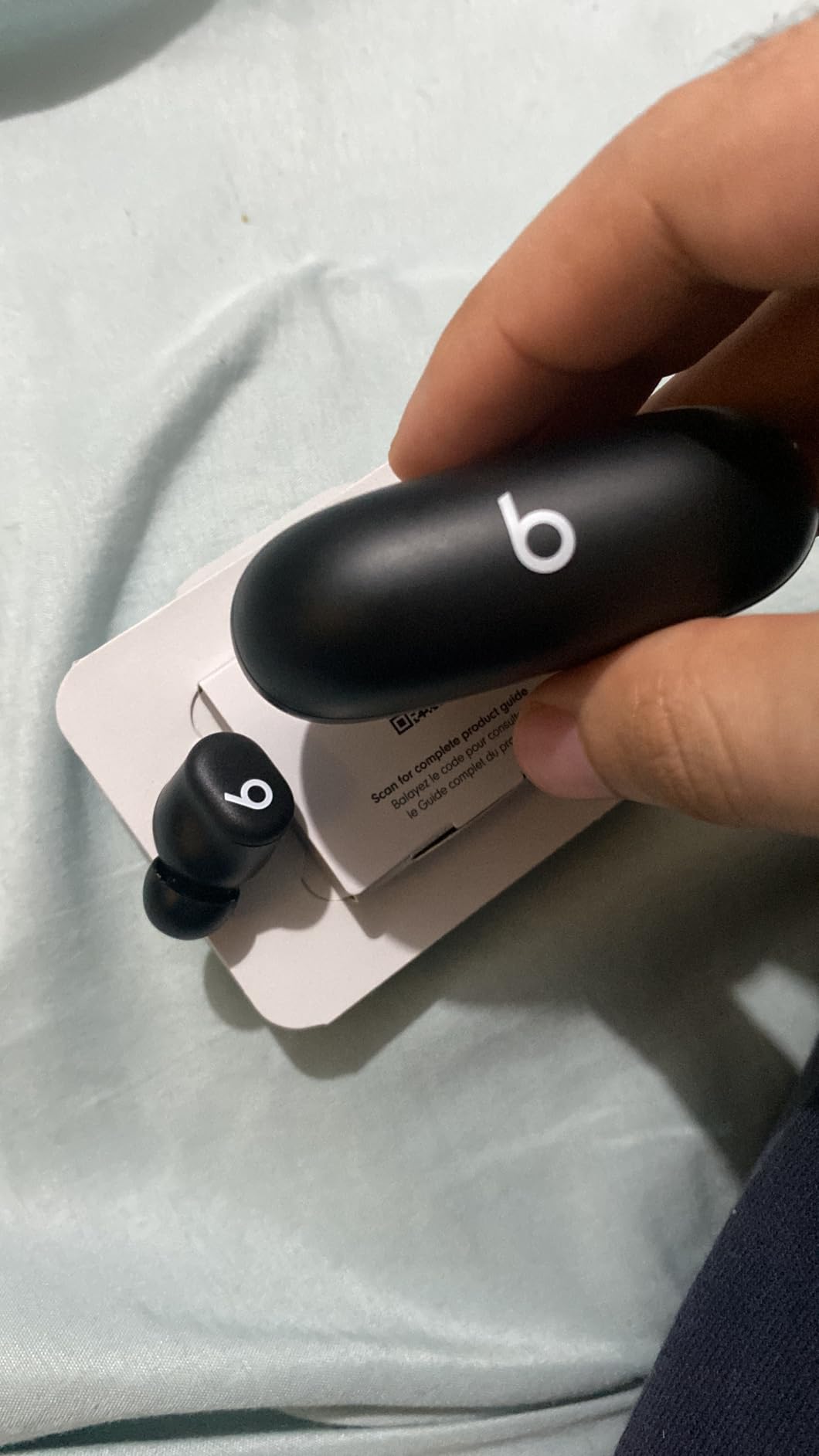 Beats Solo Buds - Wireless Bluetooth Earbuds, 18 Hours of Battery Life, Apple & Android Compatibility, Built-in Microphone - Matte Black customer photo 1