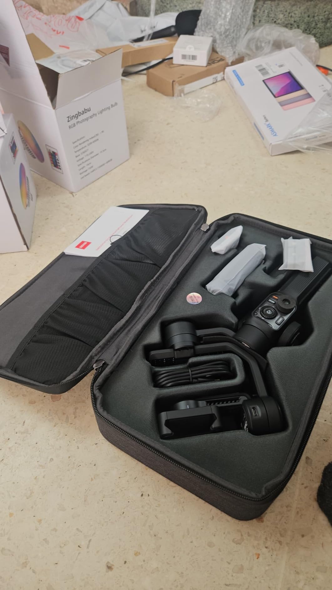 ZHIYUN Smooth 5S AI Combo 3-Axis Gimbal Stabilizer for iPhone 15 Pro Max & Android Smartphone Gimbal with AI Tracker, Built-in Fill Light, Tripod, Phone Stabilizer for Video Recording Vlog Filming - Customer Photo 1