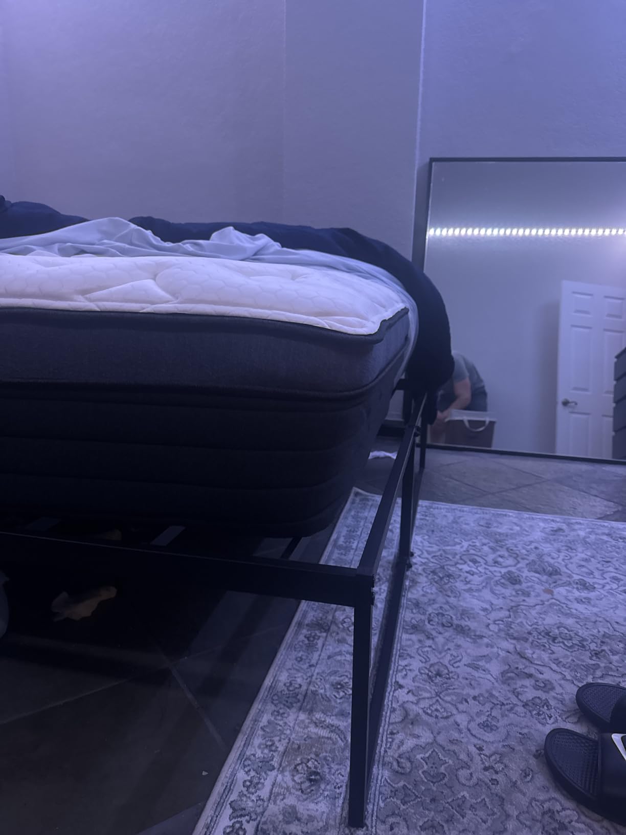 Helix Midnight Luxe Mattress, Queen Customer Review Helix Midnight Luxe Mattress, Queen - Customer Photo 3