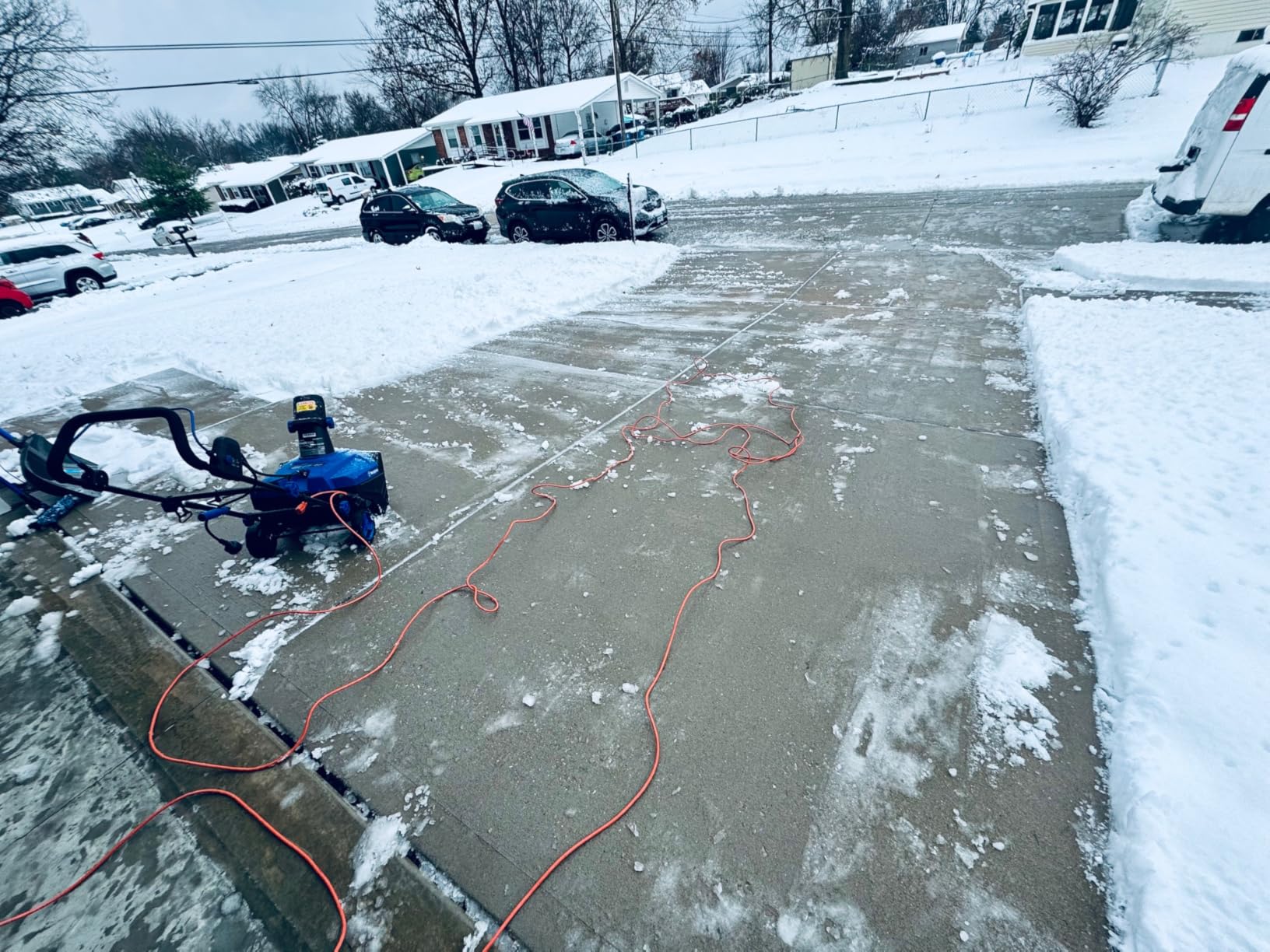 Westinghouse WSnow20 Corded Snow Blower 20 Inch, Steel Auger, Dual LED Lights, 1800 Watt Motor, Electric Snow Blower with 25ft Throwing Distance, Plows 680lbs/min, Adjustable Chute - Customer Photo 1