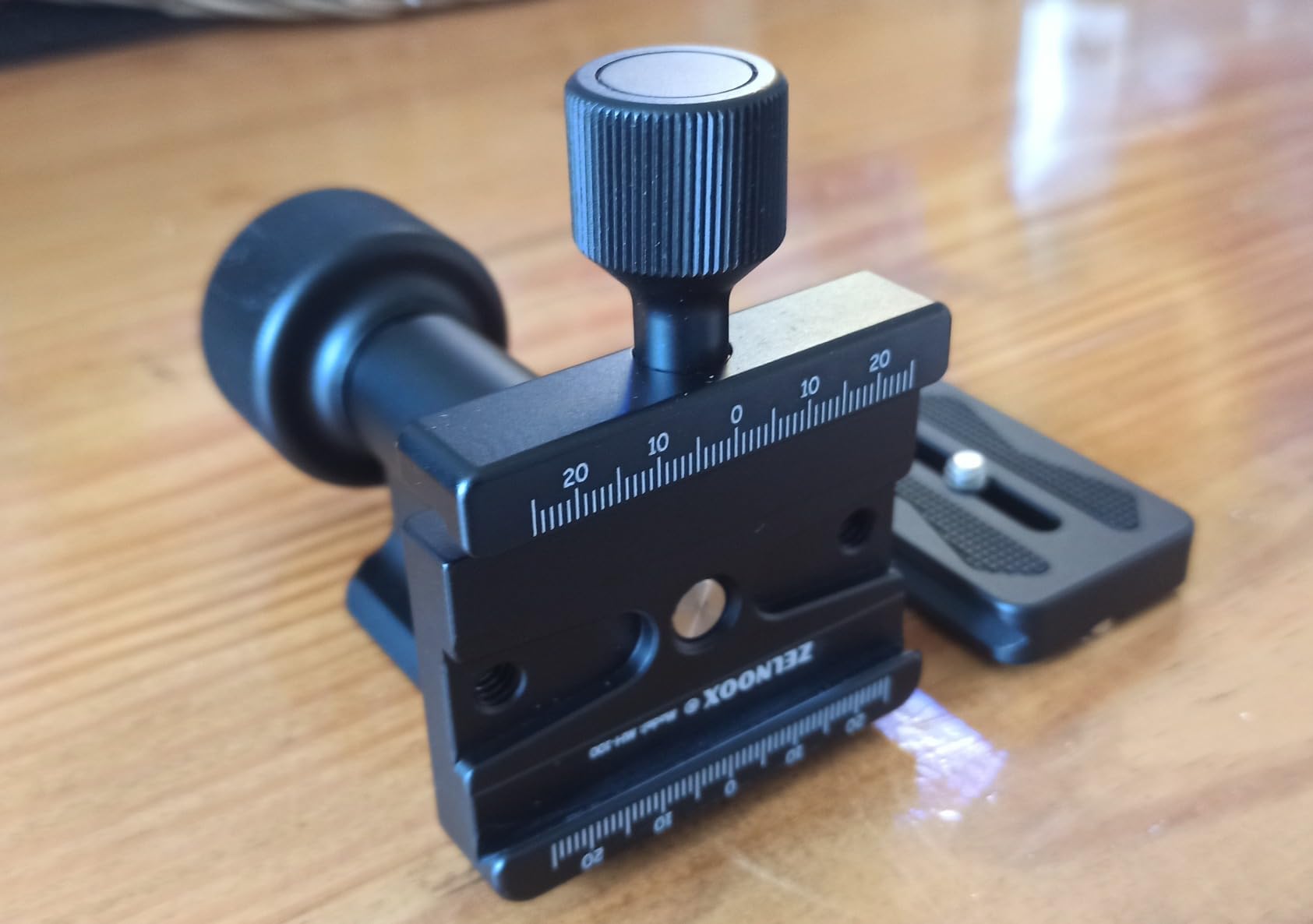 Monopod Gimbal Head – Side Saddle Speed Tilt with Arca-Swiss Dovetail Quick Release Plate | Supports Medium & Telephoto Lenses | Max Load 100lbs Customer Review Monopod Gimbal Head – Side Saddle Speed Tilt with Arca-Swiss Dovetail Quick Release Plate | Supports Medium & Telephoto Lenses | Max Load 100lbs - Customer Photo 1