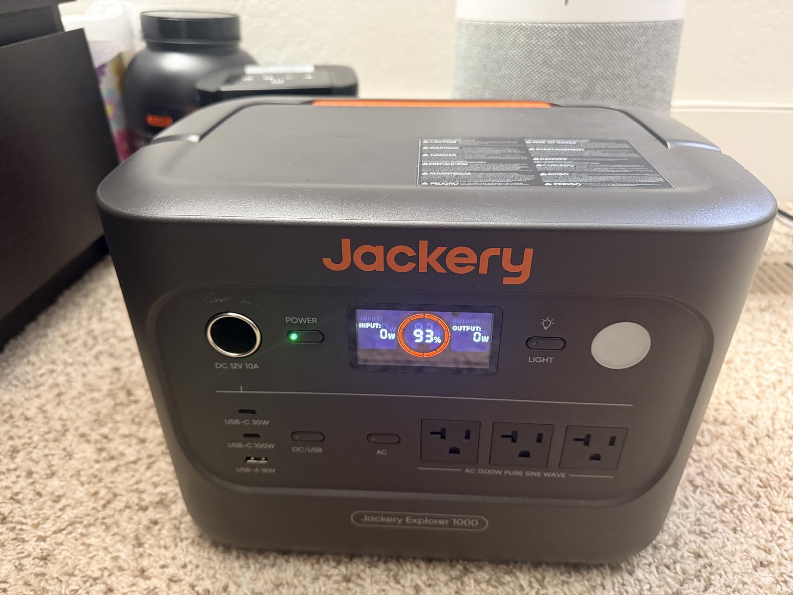 Jackery Explorer 1000 v2 Portable Power Station, 1070Wh LiFePO4 Battery, 1500W AC/100W USB-C Output, 1 Hr Fast Charge, Solar Generator for Camping, Emergency, RV, Off-Grid Living (Solar Panel Optional) - Customer Photo 2
