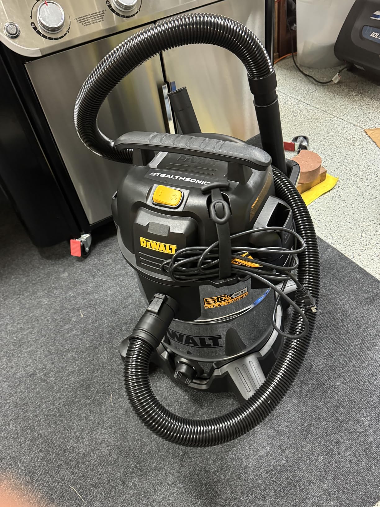 DEWALT 10 Gallon STEALTHSONIC Wet and Dry Shop Vacuum, Ultra Quiet Heavy Duty With Attachments, Powerful Outdoor Vac for Car, Garage, Workshop, Jobsite, Patio, DXV10S-QT, 5 Peak HP Customer Review DEWALT 10 Gallon STEALTHSONIC Wet and Dry Shop Vacuum, Ultra Quiet Heavy Duty With Attachments, Powerful Outdoor Vac for Car, Garage, Workshop, Jobsite, Patio, DXV10S-QT, 5 Peak HP - Customer Photo 1
