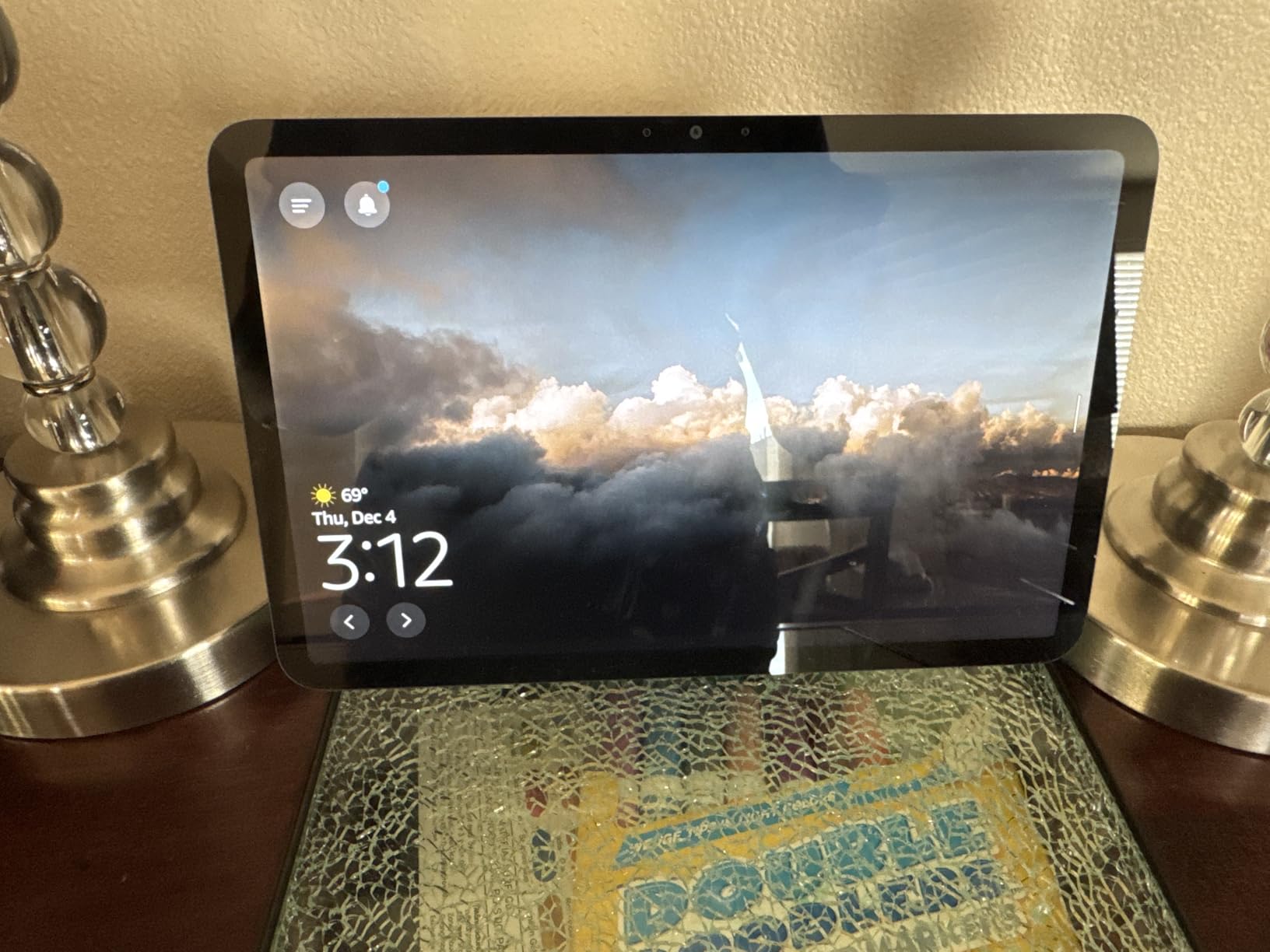 Echo Show 8 (newest model), Vibrant HD 8.7