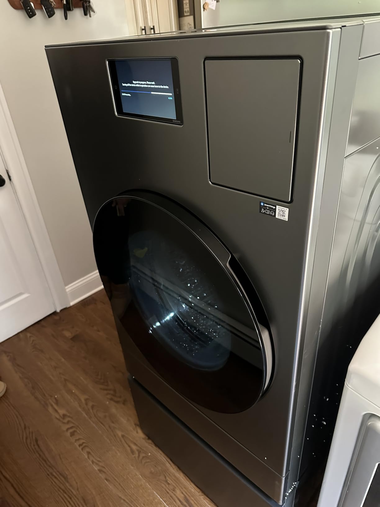 SAMSUNG WD53DBA900HZ Bespoke 5.3 Cu. Ft. Dark Steel Front Load All-in-One Washer/Dryer Combo Customer Review SAMSUNG WD53DBA900HZ Bespoke 5.3 Cu. Ft. Dark Steel Front Load All-in-One Washer/Dryer Combo - Customer Photo 1