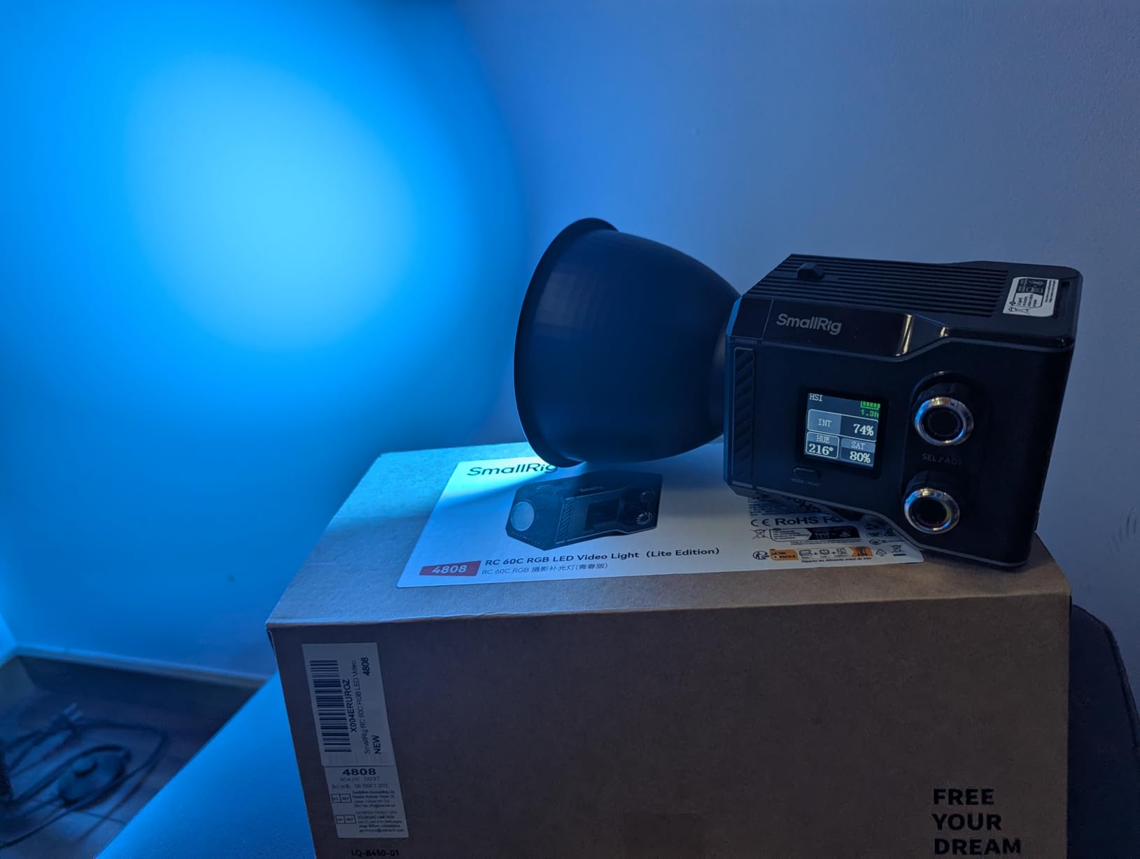 SmallRig RC 60C RGB LED Video Light, 3400mAh Battery 45min Runtime, APP Control, Potable Palm-Sized Continuous Output Lighting 2500K-10000K, for Photography/Video/Studio, Lite Edition Customer Review SmallRig RC 60C RGB LED Video Light, 3400mAh Battery 45min Runtime, APP Control, Potable Palm-Sized Continuous Output Lighting 2500K-10000K, for Photography/Video/Studio, Lite Edition - Customer Photo 1