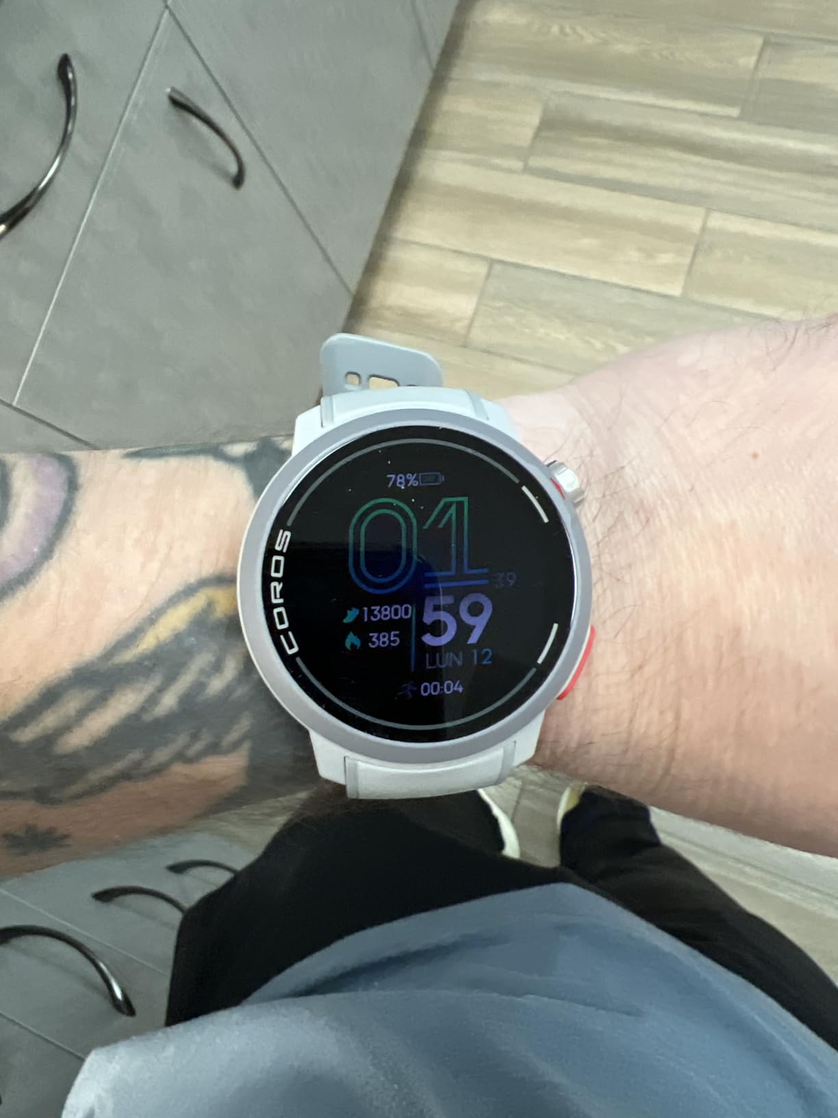 COROS PACE Pro GPS Sport Watch, 1.3-inch AMOLED Touchscreen - Blue customer photo 2