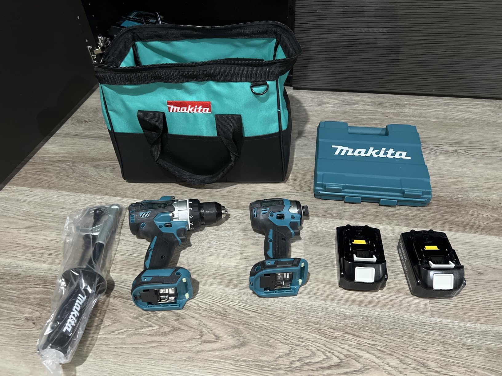 Makita XT297T 18V LXT Lithium-Ion Brushless Cordless 2-Pc. Combo Kit (5.0Ah) - Customer Photo 1
