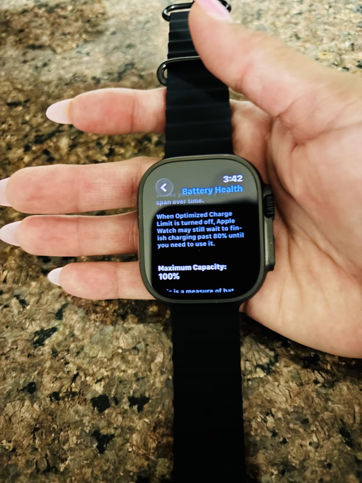Apple Watch Ultra 2 (GPS + Cellular, 49MM) - Black Titanium Case with Black Ocean Band (Renewed) customer photo 1