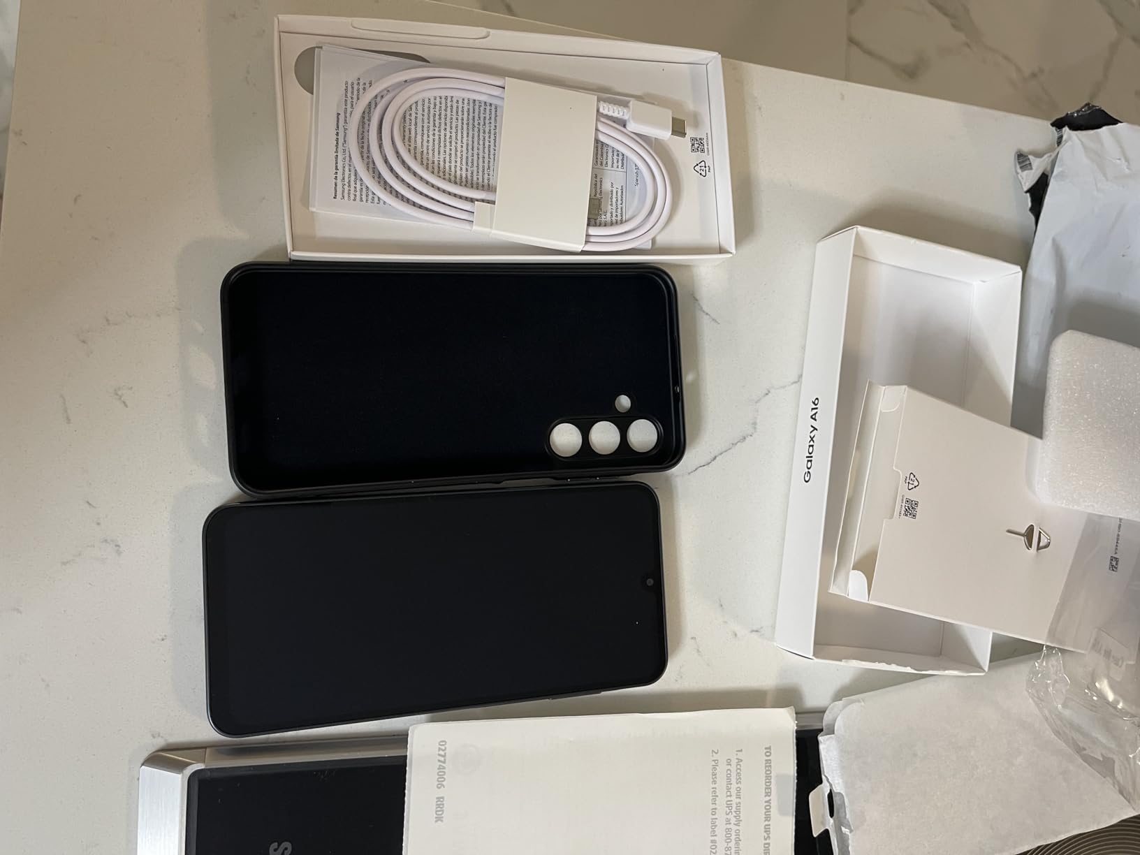 Galaxy A16 4G LTE (128GB + 4GB) International Model SM-A165F/DS Factory Unlocked, 6.7