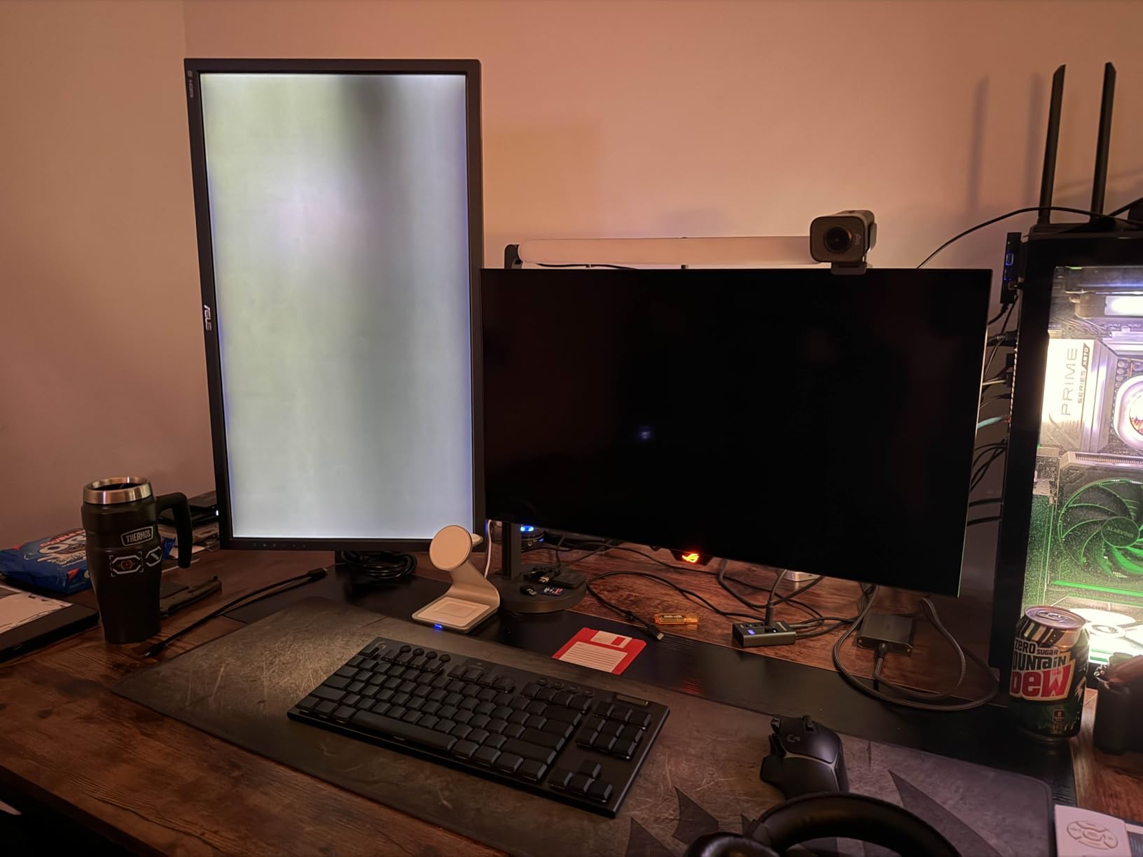 ASUS ROG Swift 27