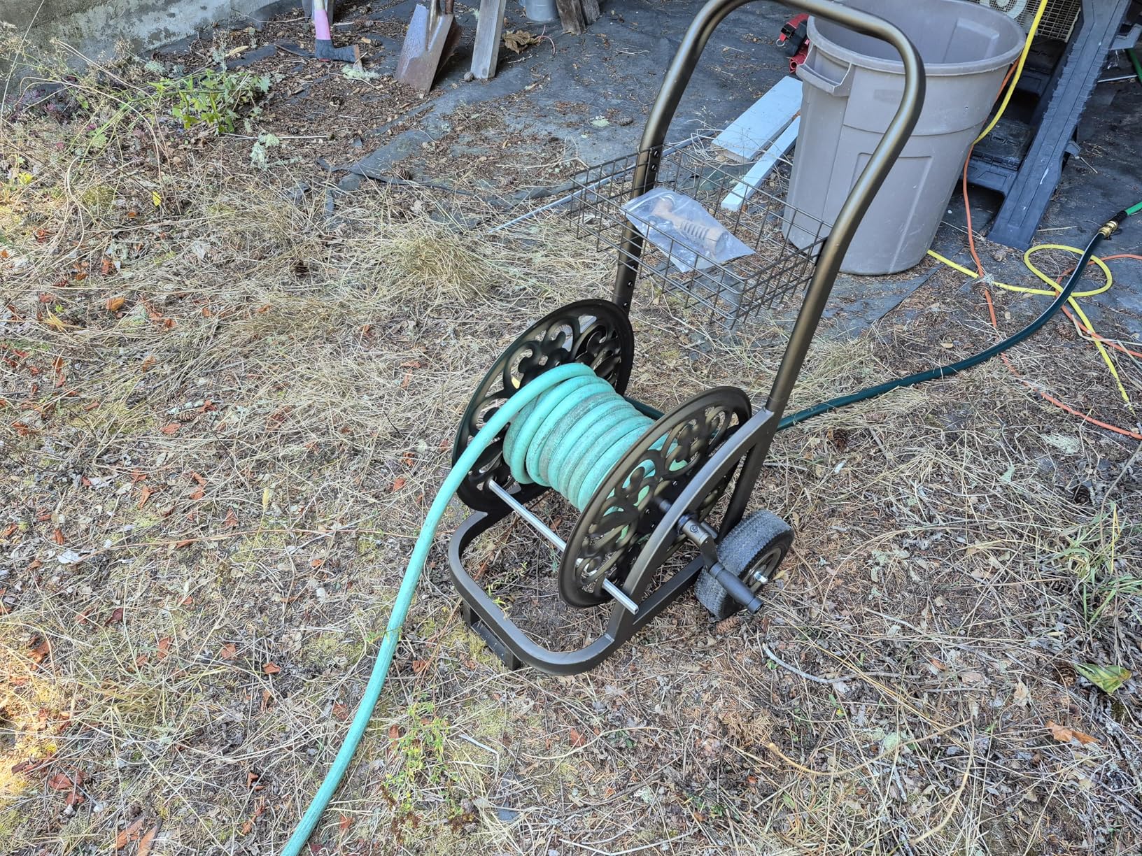 GOFORWILD Garden Hose Reel Cart, Holds 200Ft 5/8