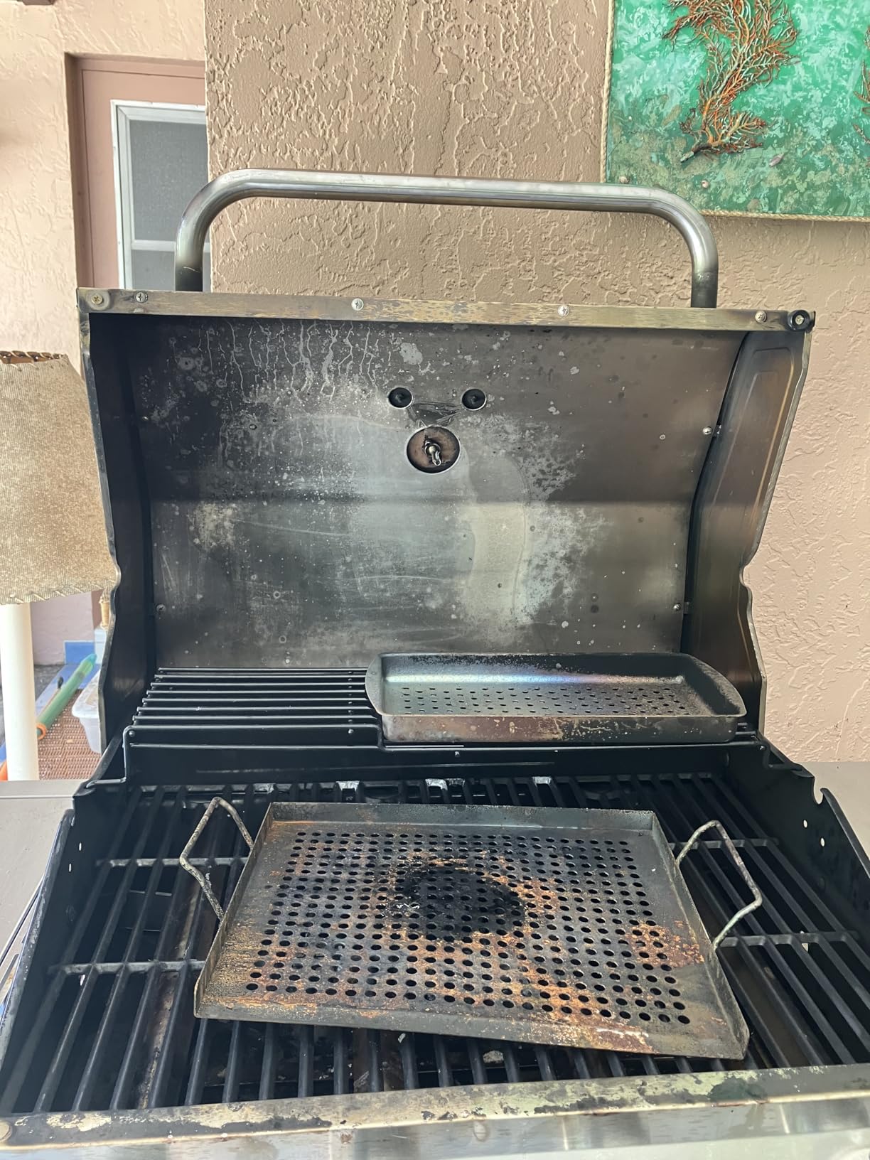 Charbroil Performance Series 4-Burner Gas Grill Cabinet with Side Burner, Gray - 463254025 - Customer Photo 3