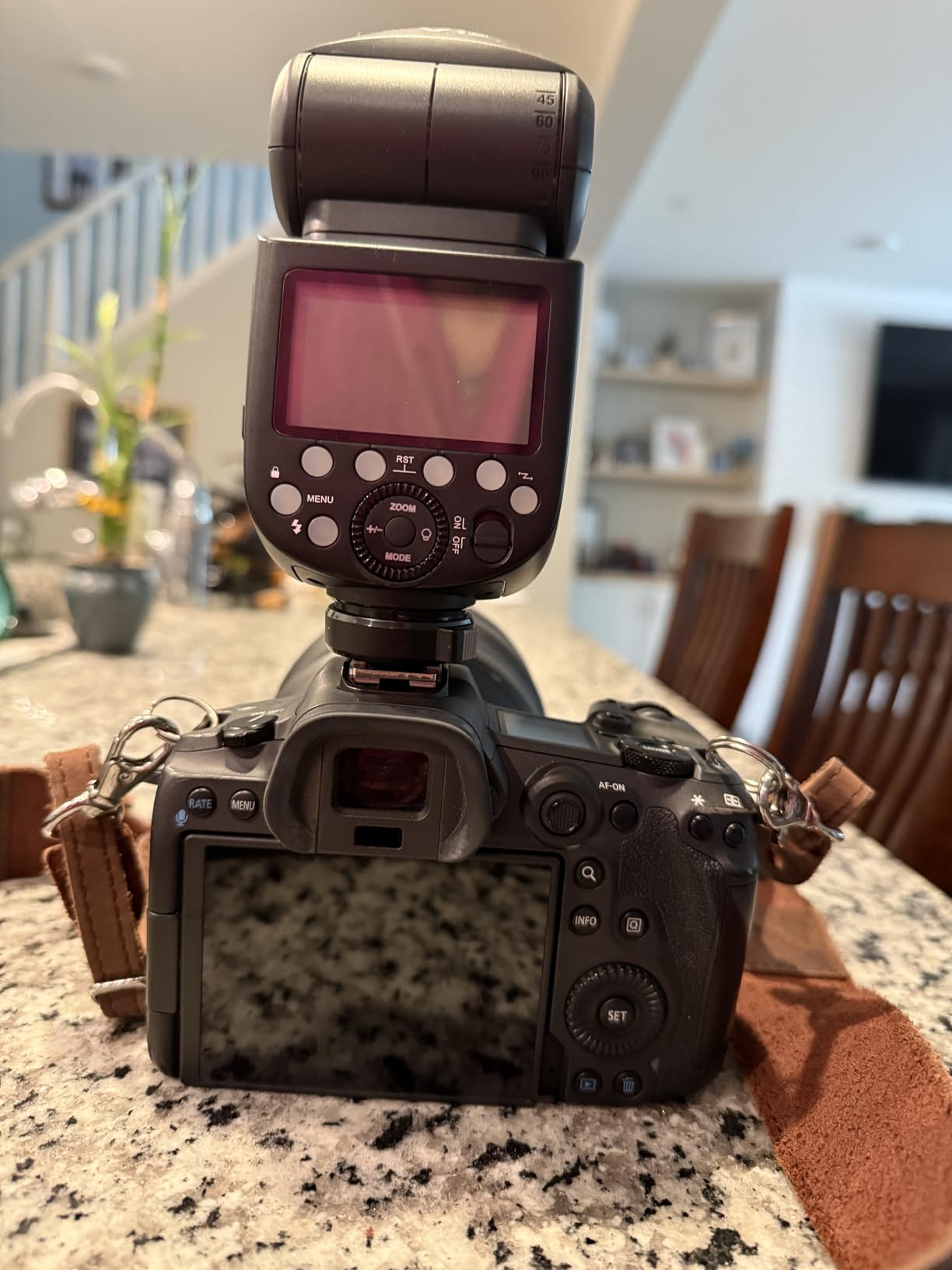 Godox V1 V1-S V1S Camera Flash for Sony Flash Speedlight Speedlite,76Ws 2.4G TTL1/8000 HSS,480 Full Power Shots,1.5s Recycle Time,7.2V/2600mAh Li-ion Battery,10 Levels LED Modeling Lamp(USA Version) - Customer Photo 4