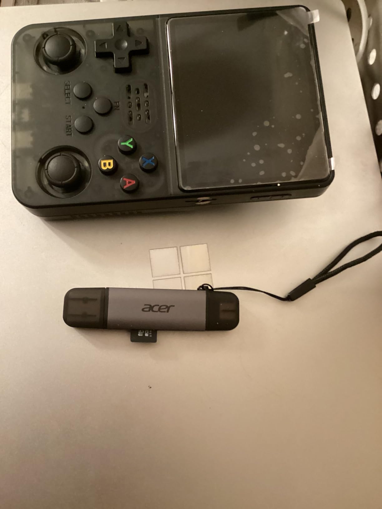 acer SD Card Reader USB C, Dual Slots USB 3.0 Type C to Micro SD Card Adapter, Memory Card Reader for MicroSD, SDHC, SDXC, Compatible with Laptop, PC, iPhone16/15, MacBook Pro/Air, iPad Pro, Android Customer Review acer SD Card Reader USB C, Dual Slots USB 3.0 Type C to Micro SD Card Adapter, Memory Card Reader for MicroSD, SDHC, SDXC, Compatible with Laptop, PC, iPhone16/15, MacBook Pro/Air, iPad Pro, Android - Customer Photo 2