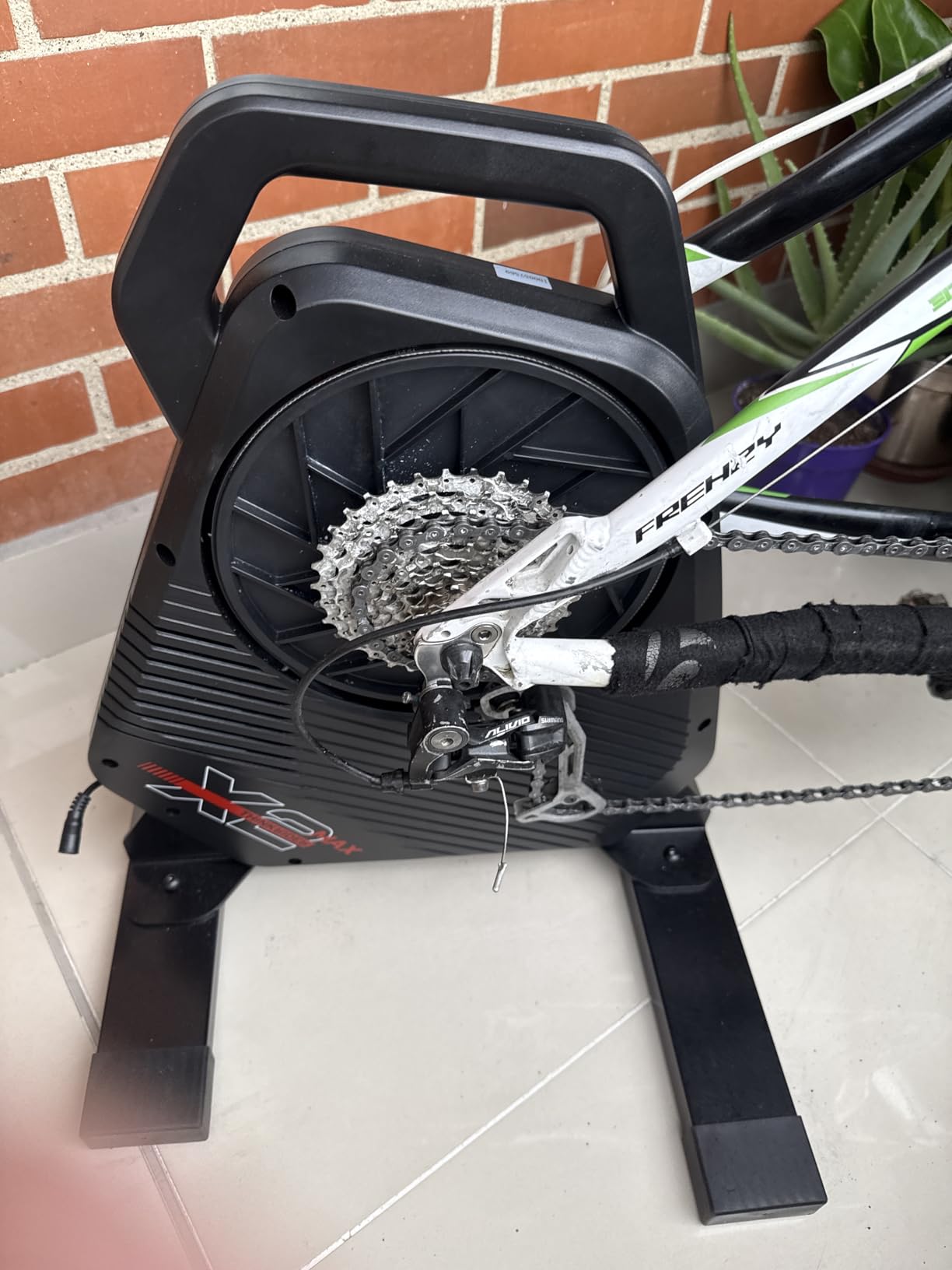ThinkRider X2Max Smart Bike Trainer Cycle Trainer Bicycle Trainer, Quiet Portable Design for Indoor Driving, Simulates 18% Slope, ANT + & BLE Customer Review ThinkRider X2Max Smart Bike Trainer Cycle Trainer Bicycle Trainer, Quiet Portable Design for Indoor Driving, Simulates 18% Slope, ANT + & BLE - Customer Photo 1