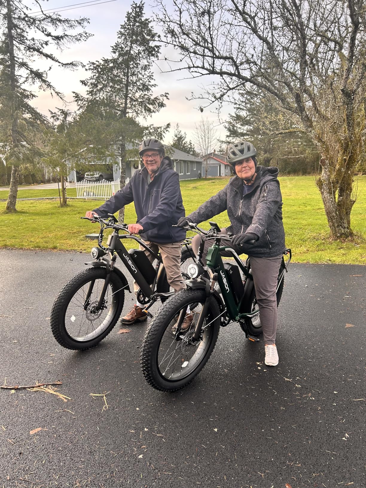 Jasion EB5 MAX Electric Bike for Adults with 1500W Peak Motor, 48V 15Ah (720Wh) Battery Electric Mountain Bike, 26'' x 4'' Fat Tire Ebike, 28+MPH Speed, Cruise Control, with Fenders, Rear Rack Customer Review Jasion EB5 MAX Electric Bike for Adults with 1500W Peak Motor, 48V 15Ah (720Wh) Battery Electric Mountain Bike, 26'' x 4'' Fat Tire Ebike, 28+MPH Speed, Cruise Control, with Fenders, Rear Rack - Customer Photo 1