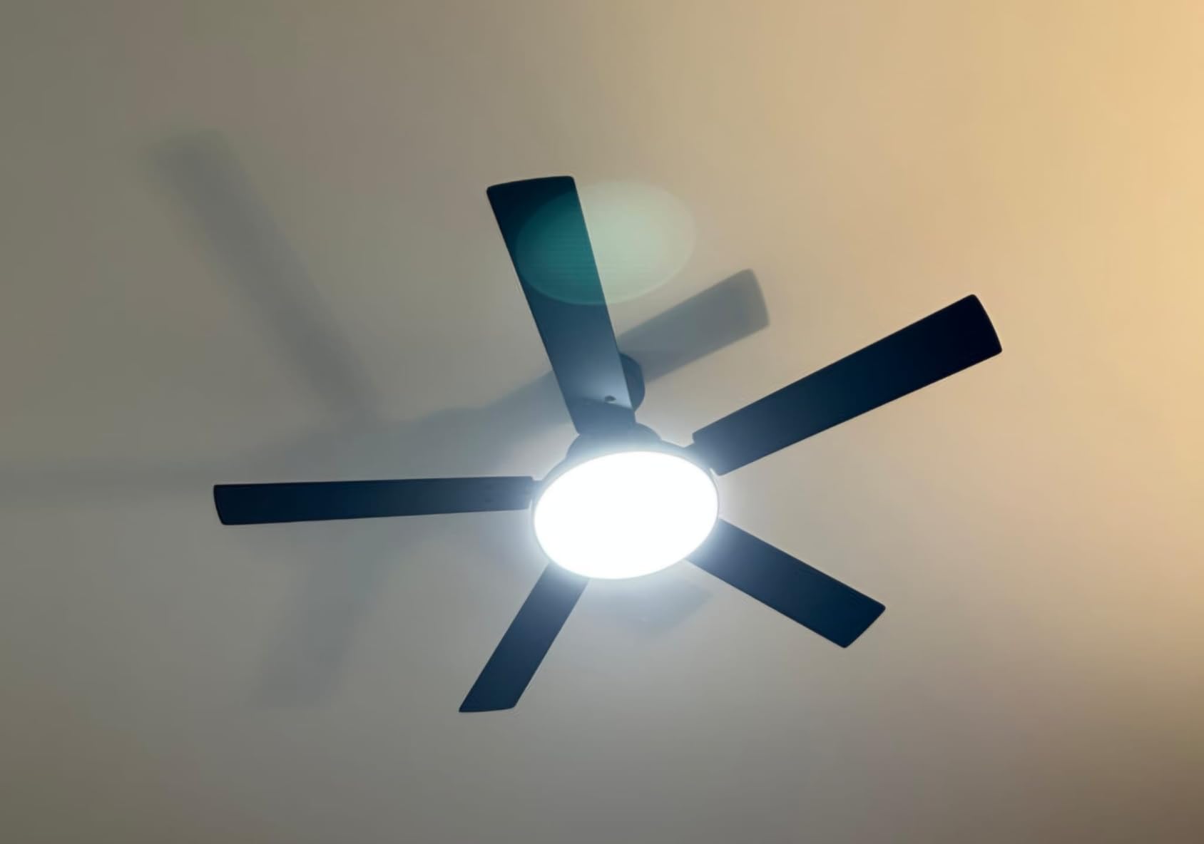 52 inch Black Ceiling fan with Light and Remote/APP, Ceiling Fans with Lights, 3CCT, Reversible 6 Speeds Quiet, Black Modern Ceiling Fan with Light for Indoor Outdoor Bedroom Patio Living Room - Customer Photo 2