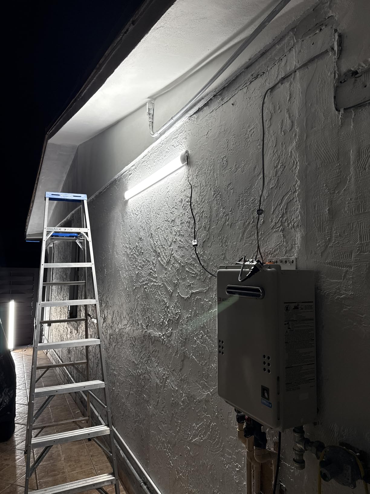 ALUSSO LED Shop Lights for Workshop 4FT, 4800LM Super Bright Garage Lights, 40W 30W 20W, 6500K 5000K 4000K 3000K 2700K 5CCT Selectable Basement Warehouse Lighting, ETL, 2 Pack Customer Review ALUSSO LED Shop Lights for Workshop 4FT, 4800LM Super Bright Garage Lights, 40W 30W 20W, 6500K 5000K 4000K 3000K 2700K 5CCT Selectable Basement Warehouse Lighting, ETL, 2 Pack - Customer Photo 2
