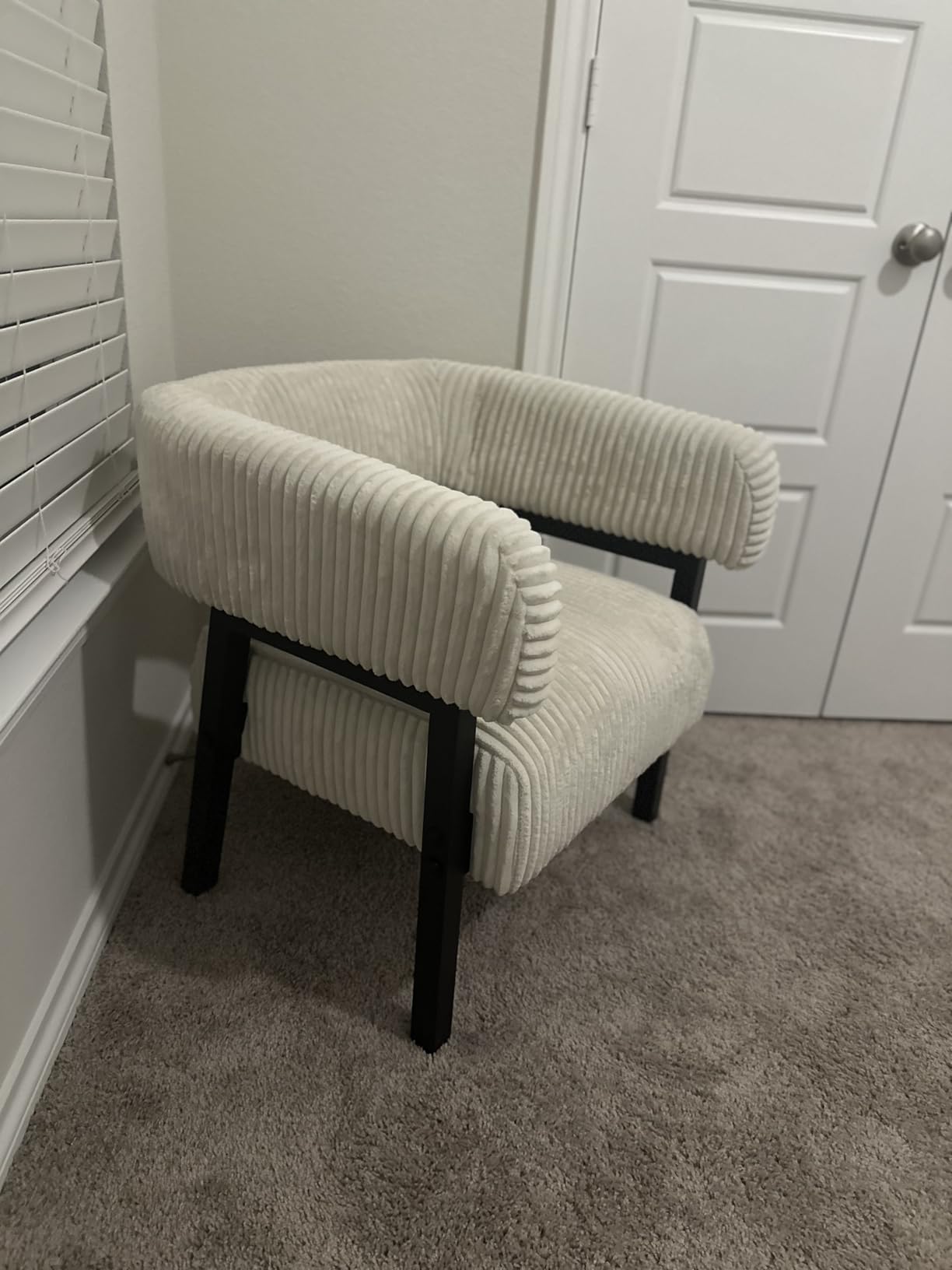 Yaheetech Corduroy Barrel Accent Chair, Modern Upholstered Armchair with Solid Wood Legs, Cozy Leisure Chair with Pocket Coiled Seat for Living Room, Bedroom, Reading Nook Beige Customer Review Yaheetech Corduroy Barrel Accent Chair, Modern Upholstered Armchair with Solid Wood Legs, Cozy Leisure Chair with Pocket Coiled Seat for Living Room, Bedroom, Reading Nook Beige - Customer Photo 1