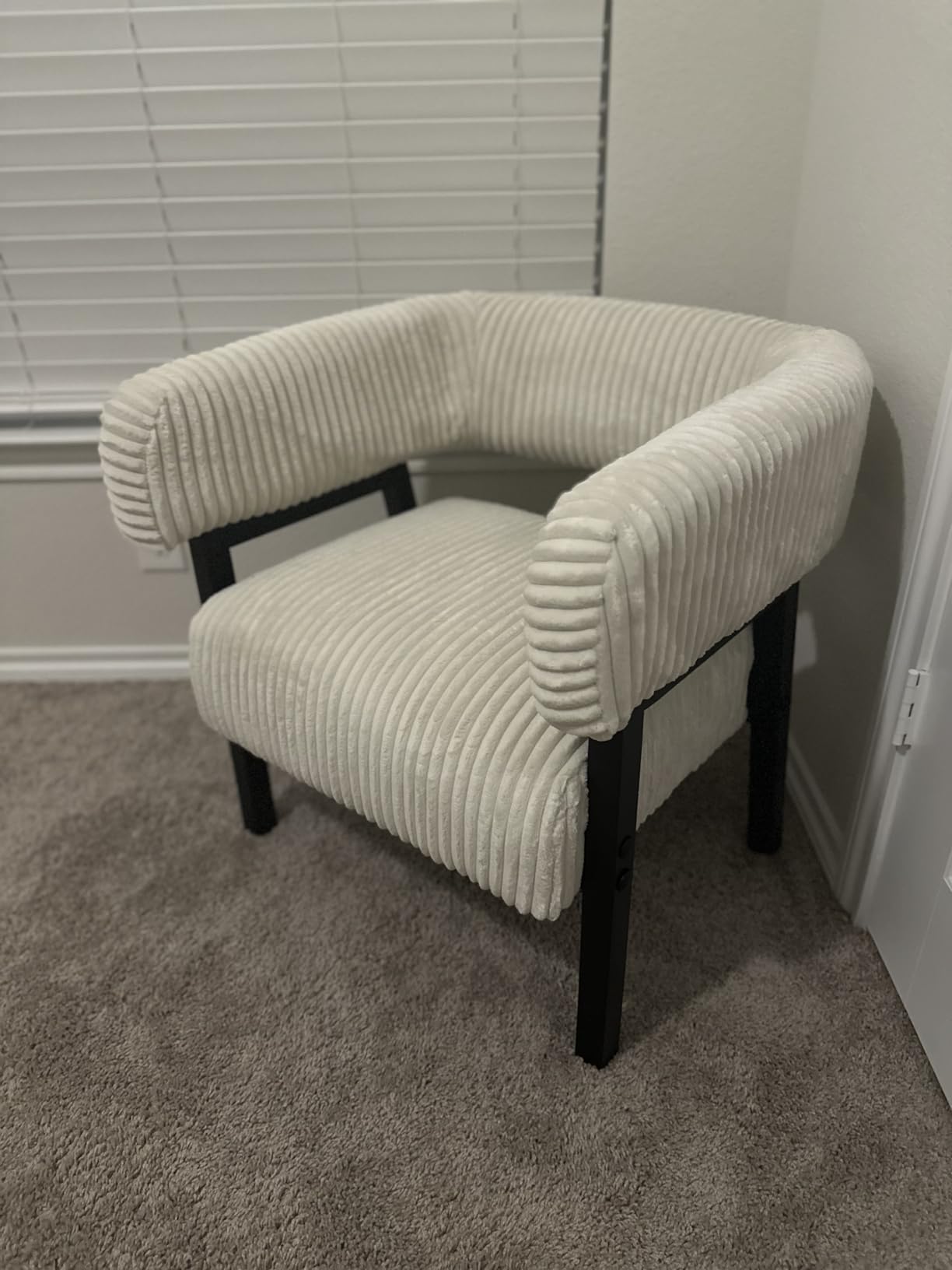 Yaheetech Corduroy Barrel Accent Chair, Modern Upholstered Armchair with Solid Wood Legs, Cozy Leisure Chair with Pocket Coiled Seat for Living Room, Bedroom, Reading Nook Beige Customer Review Yaheetech Corduroy Barrel Accent Chair, Modern Upholstered Armchair with Solid Wood Legs, Cozy Leisure Chair with Pocket Coiled Seat for Living Room, Bedroom, Reading Nook Beige - Customer Photo 2