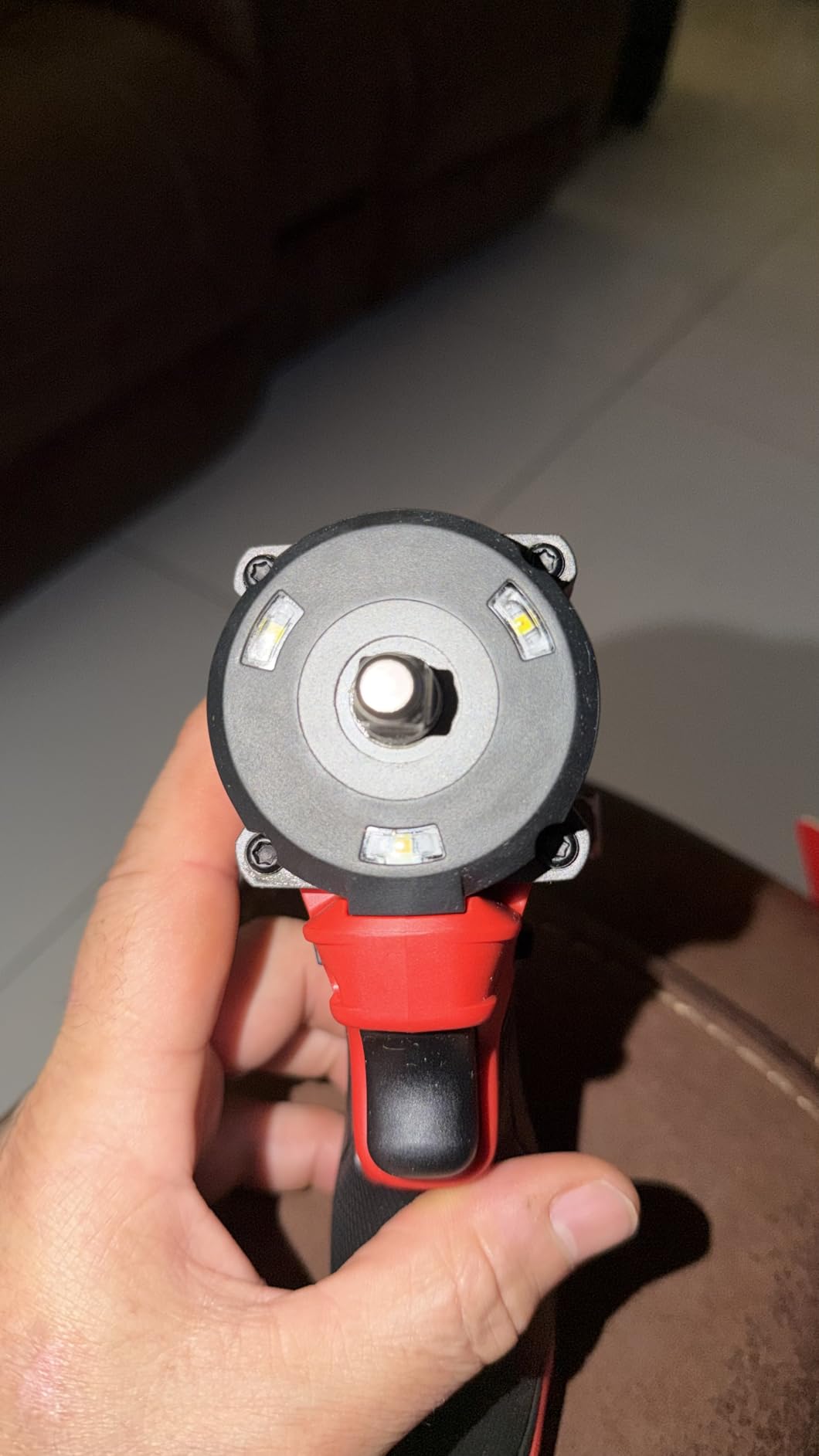 Milwaukee Electric - M12 FUELTRADE Stubby 3/8 Impact Wrench Customer Review Milwaukee Electric - M12 FUELTRADE Stubby 3/8 Impact Wrench - Customer Photo 2