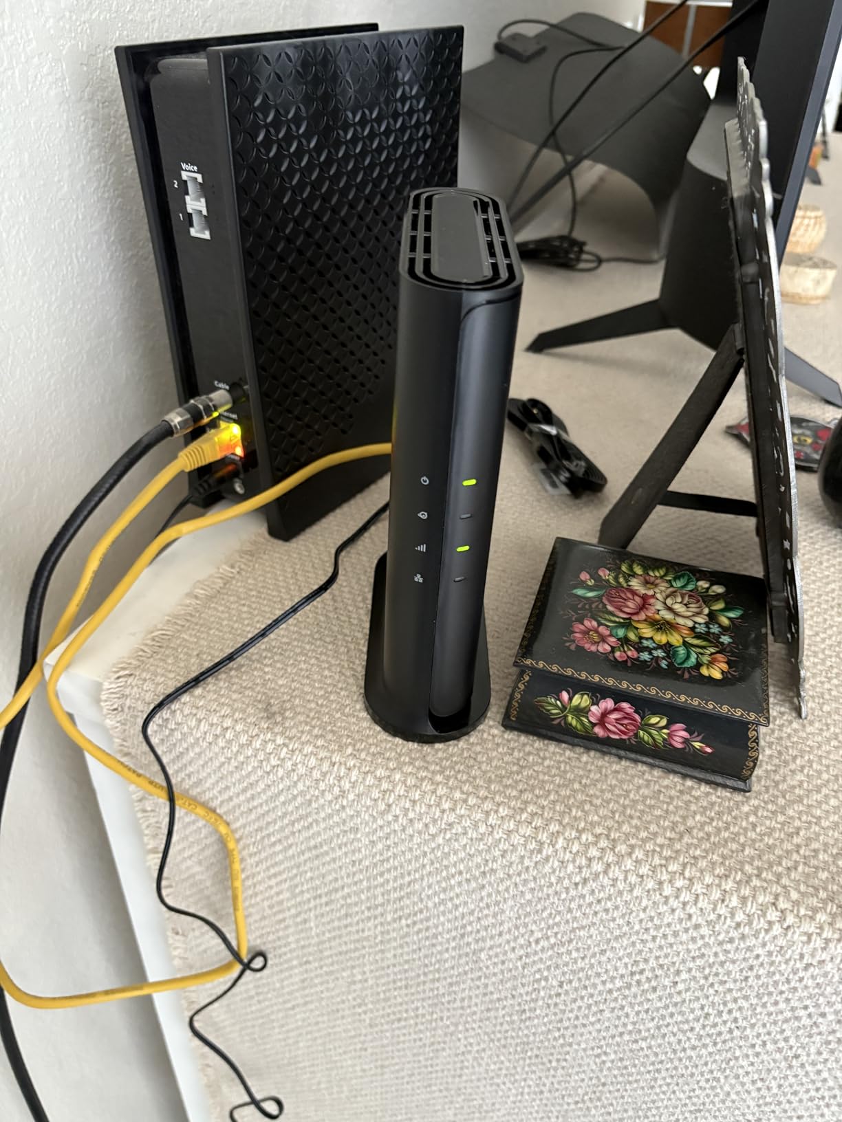 NETGEAR Nighthawk WiFi 6 Router R6700AX, Up to 1,500 sq ft, 1.8 Gbps customer photo 1
